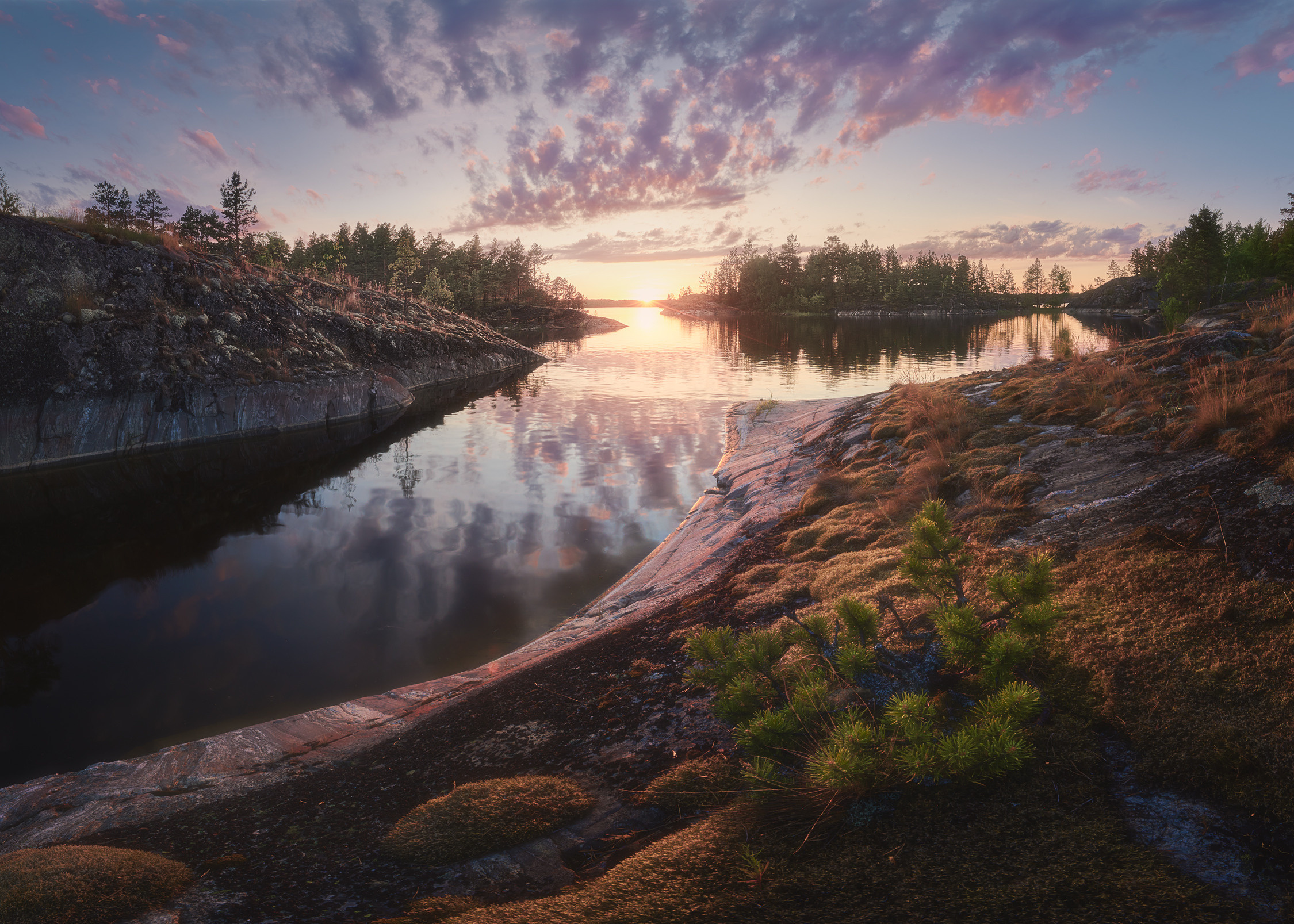 Lake Ladoga. The beauty of nature. Photographer Anton Kononov