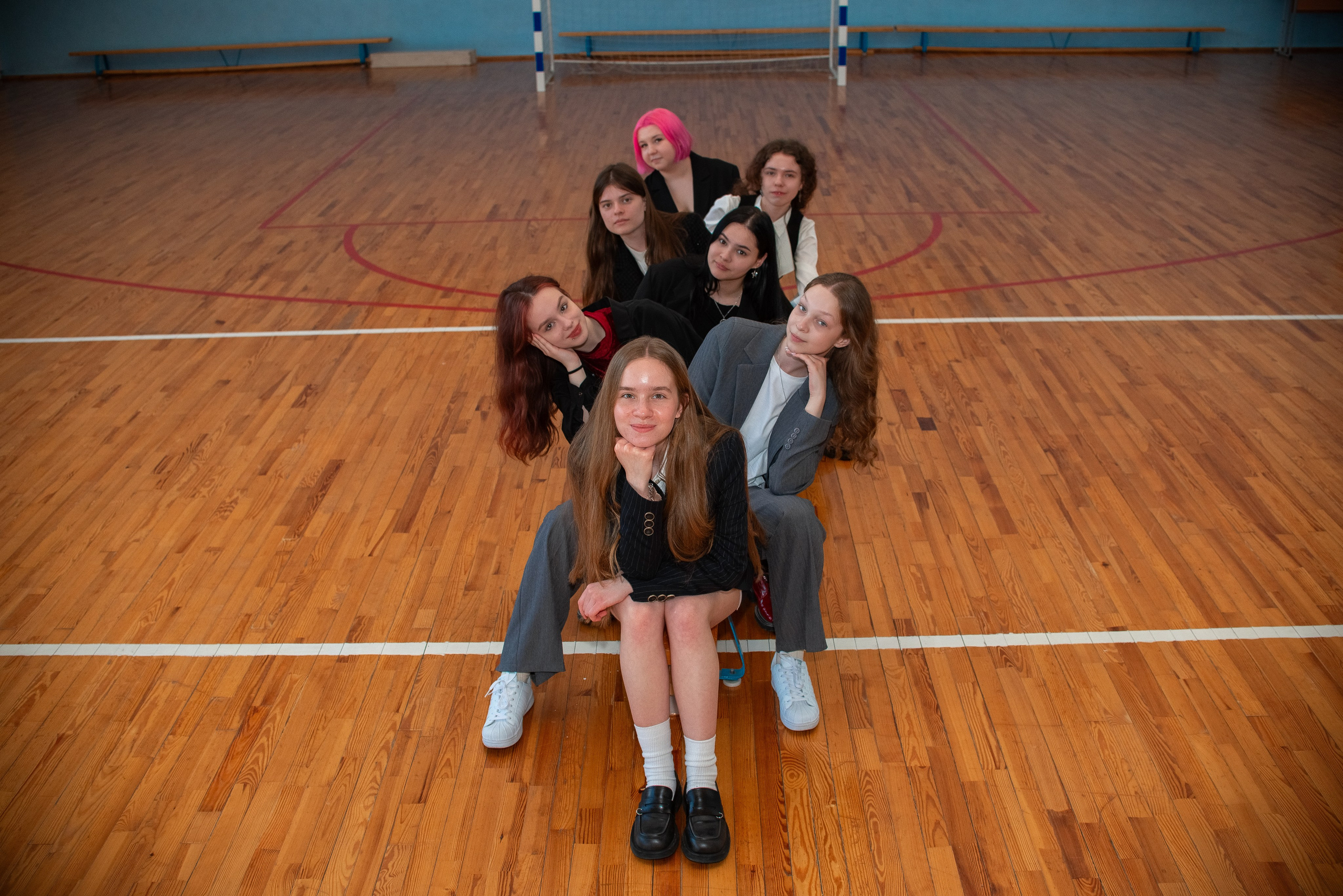 Выпускные альбомы 11 класс. Семейный фотограф на выписку из роддома и крещение Минск Настя Гришук