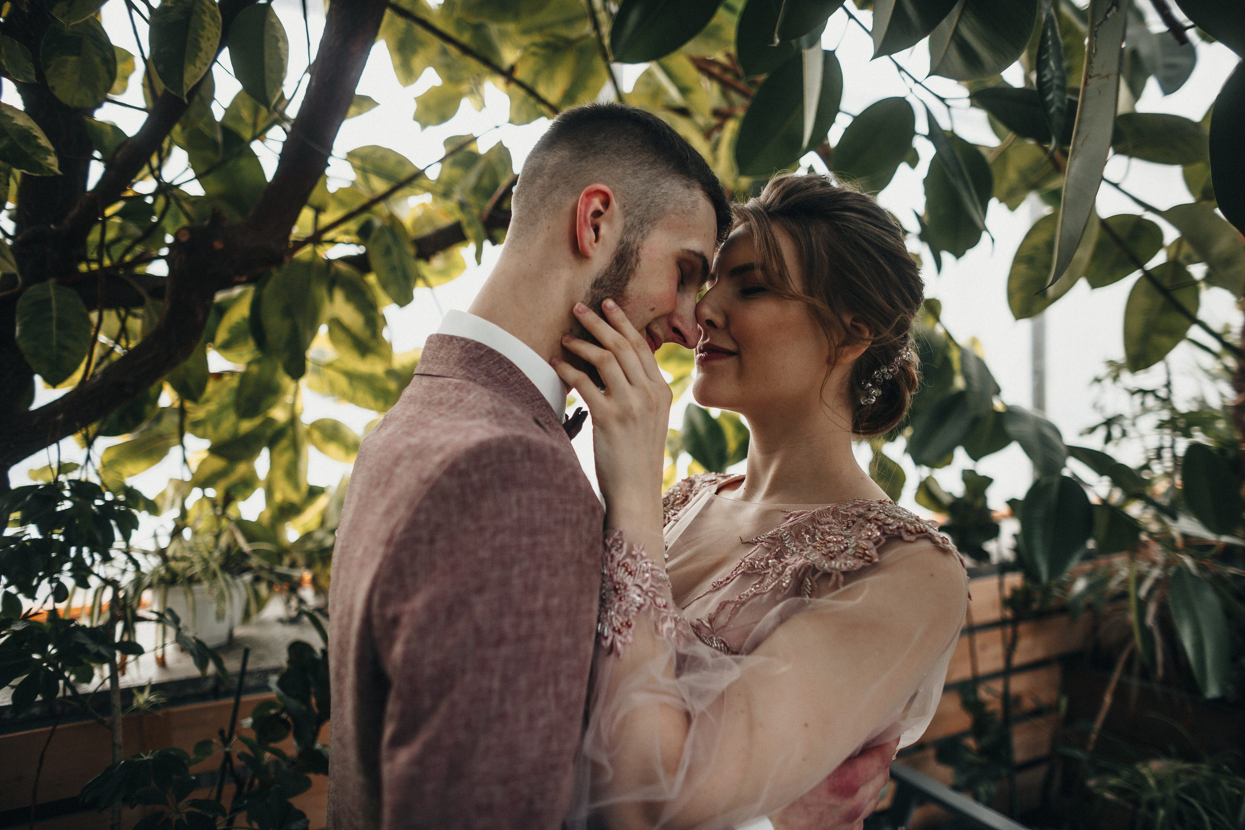 Расслабимся. Свадебный фотограф Игорь Брундасов 8PHOTO на свадьбу венчание загс СПб