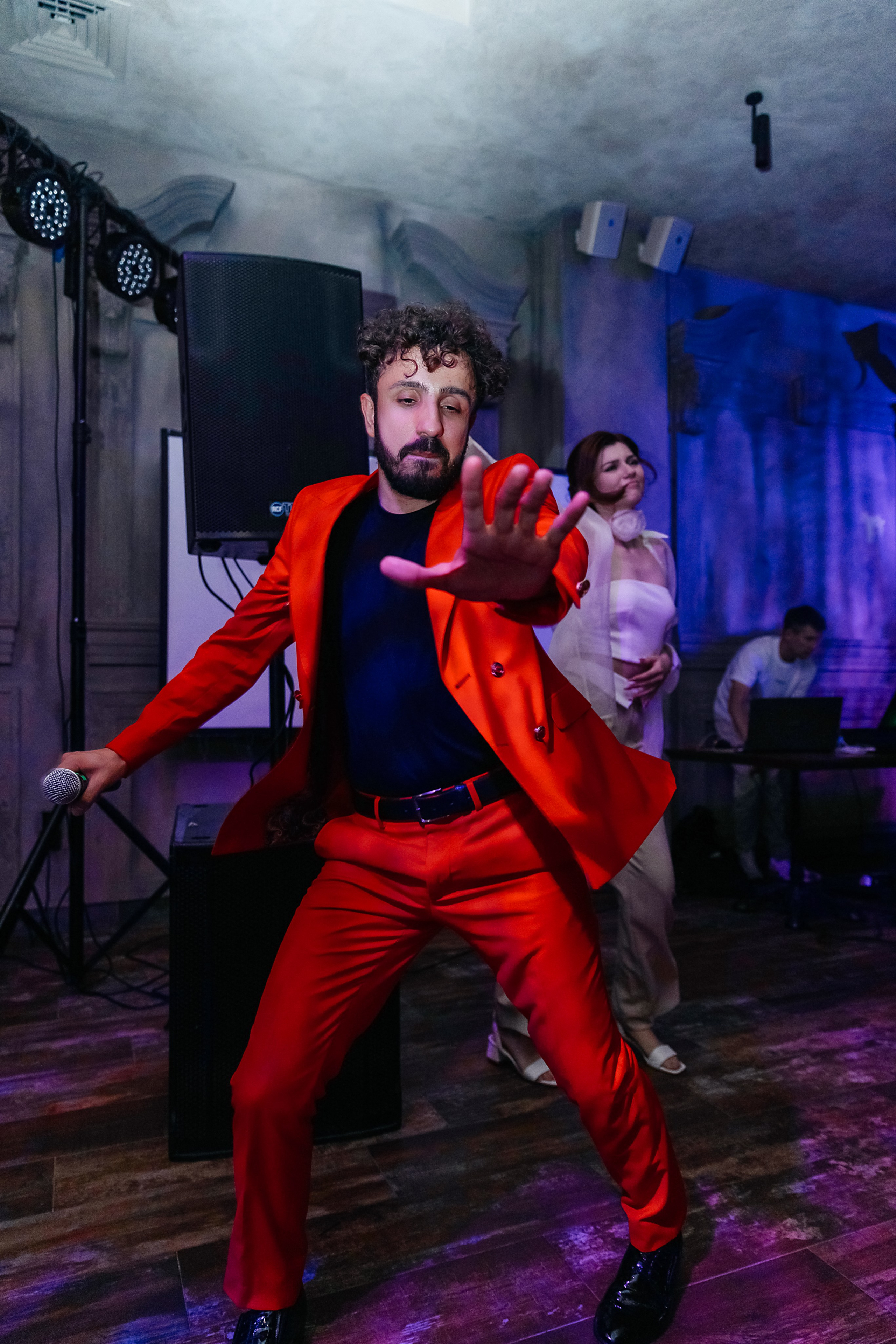 11 класс Гимназия 69. Фотограф и Видеограф в Краснодаре Юлия Солодченко