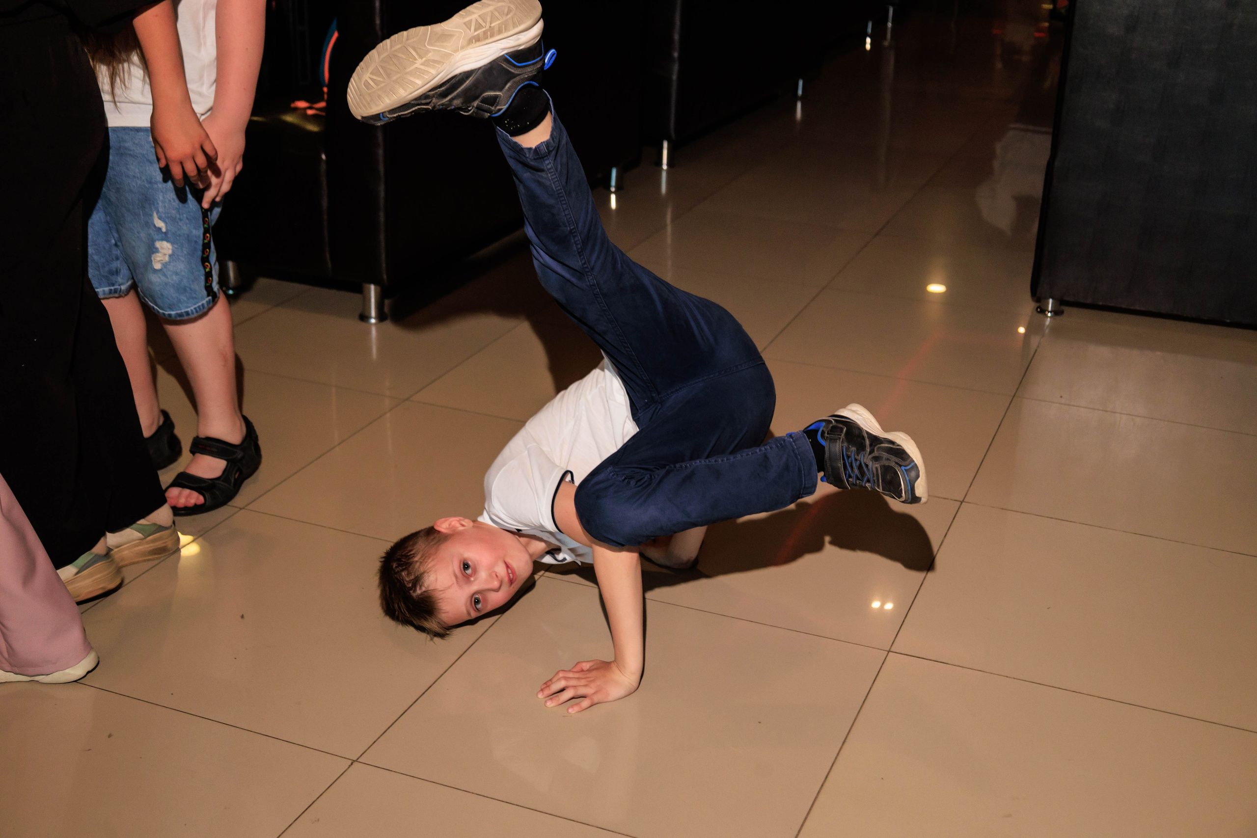 Выпускной 4 класс. Фотограф в Москве Дмитрий Емельянов