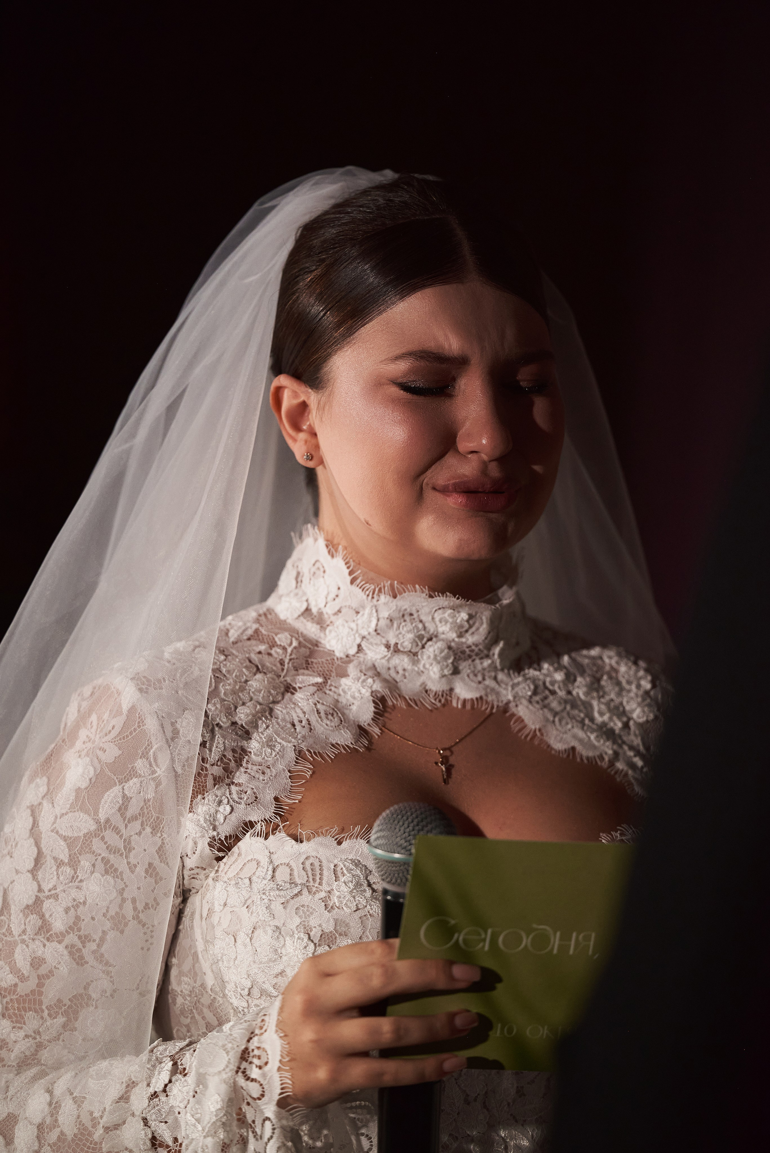 Свадебный фотограф в Брянске - фотограф на свадьбу. Свадебный и портретный фотограф в Брянске Скепская Лилия