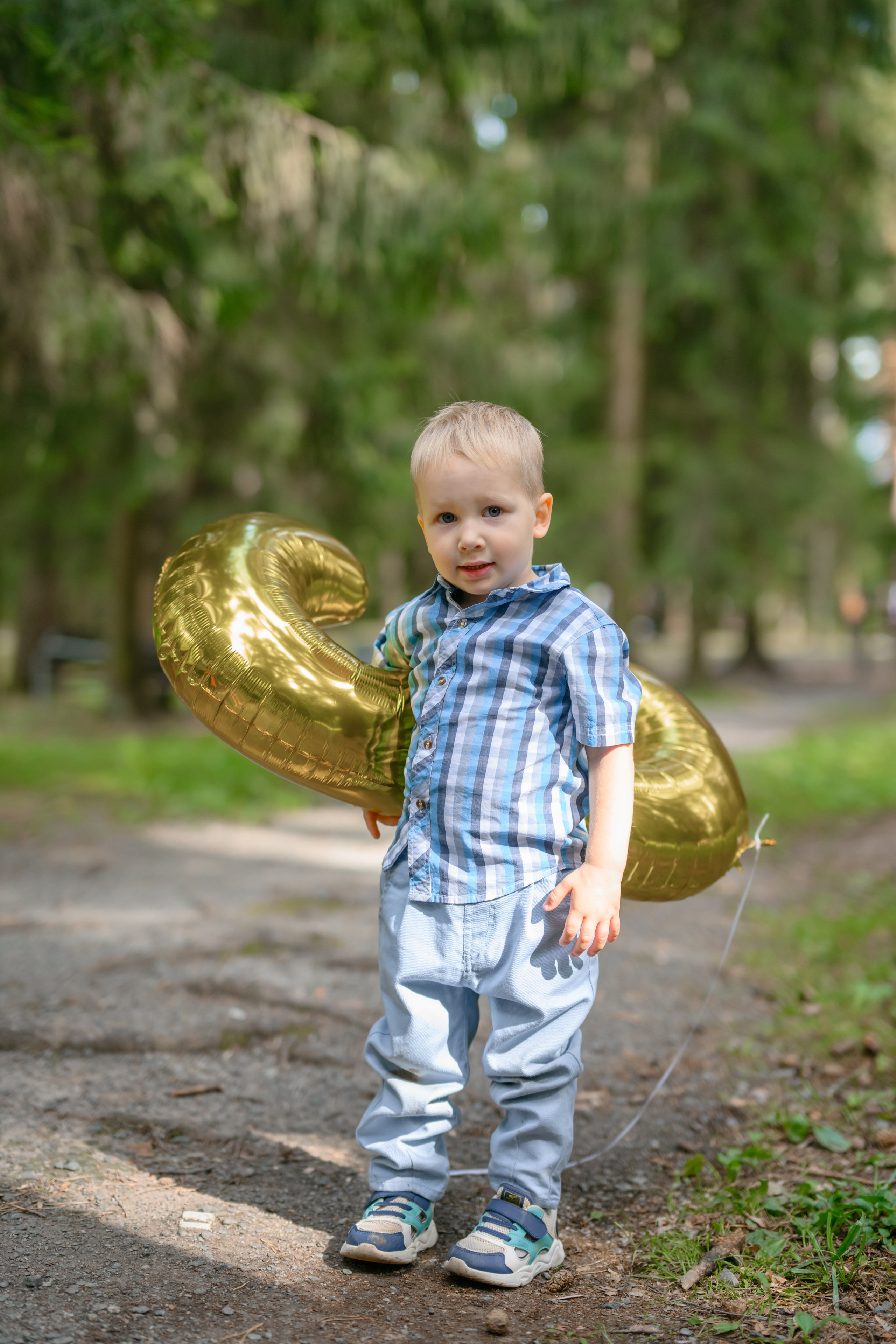 Лев 3 года. Семейный фотограф и анималист в Москве и Московской области