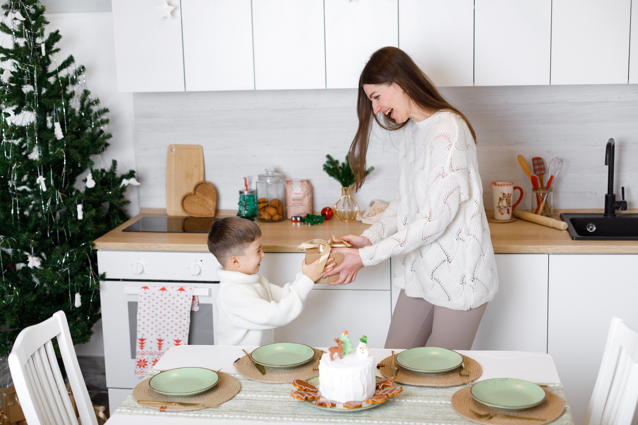 Фотостудия Эмоция Анапа. Семейный и детский фотограф, в Анапе Алфимова Елена.Новорожденных