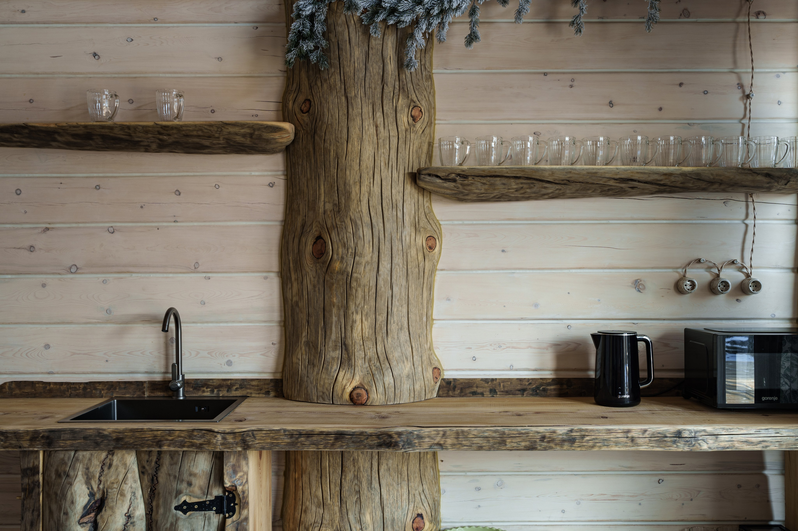 Интерьерная фотосъемка бани с купелью. Интерьерный фотограф и ретушер в Красноярске Денис Антропов