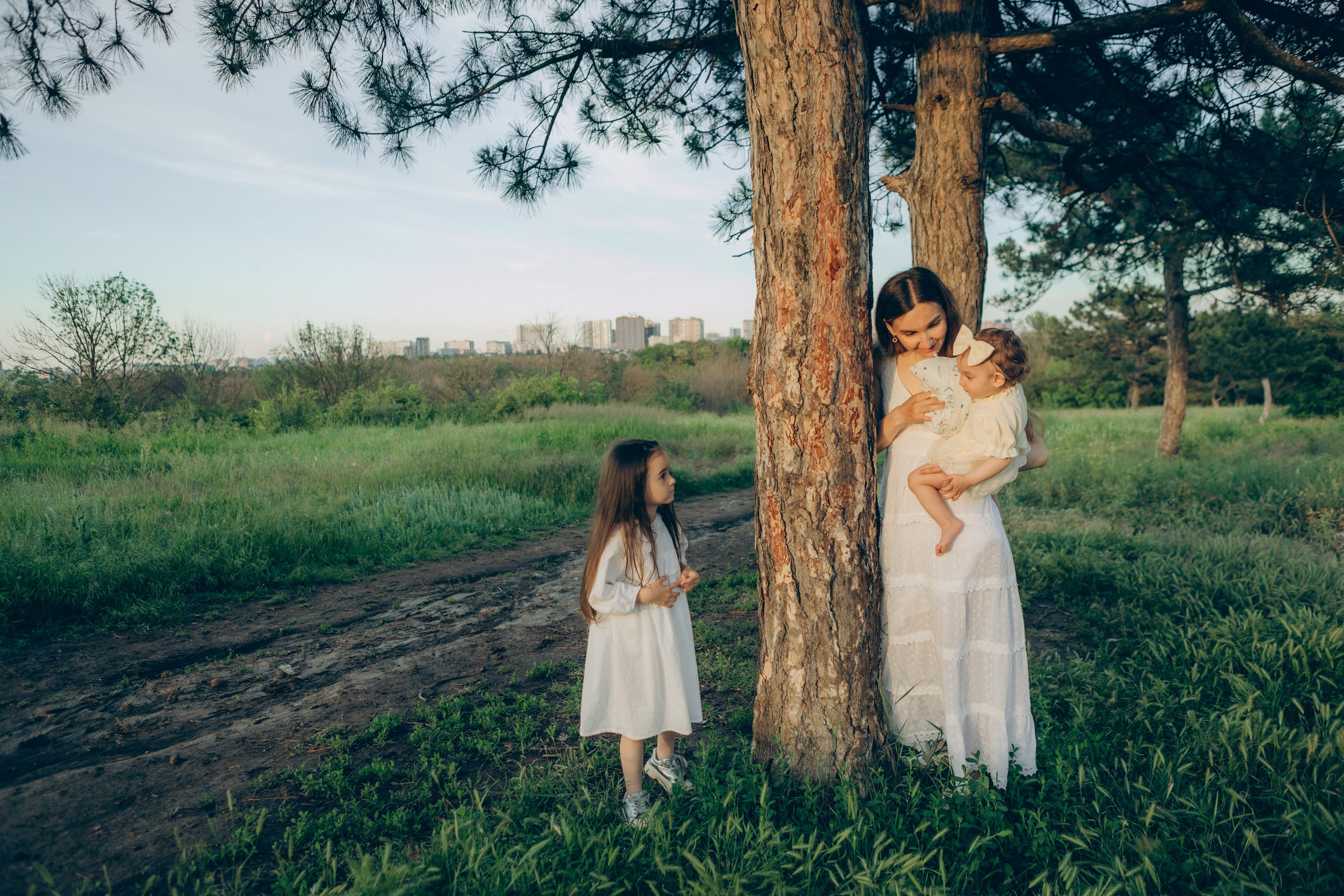 Юля, Яна и Иванна. Семейный фотограф и фотограф на роды в Ростове-на-Дону Мухина Виктория