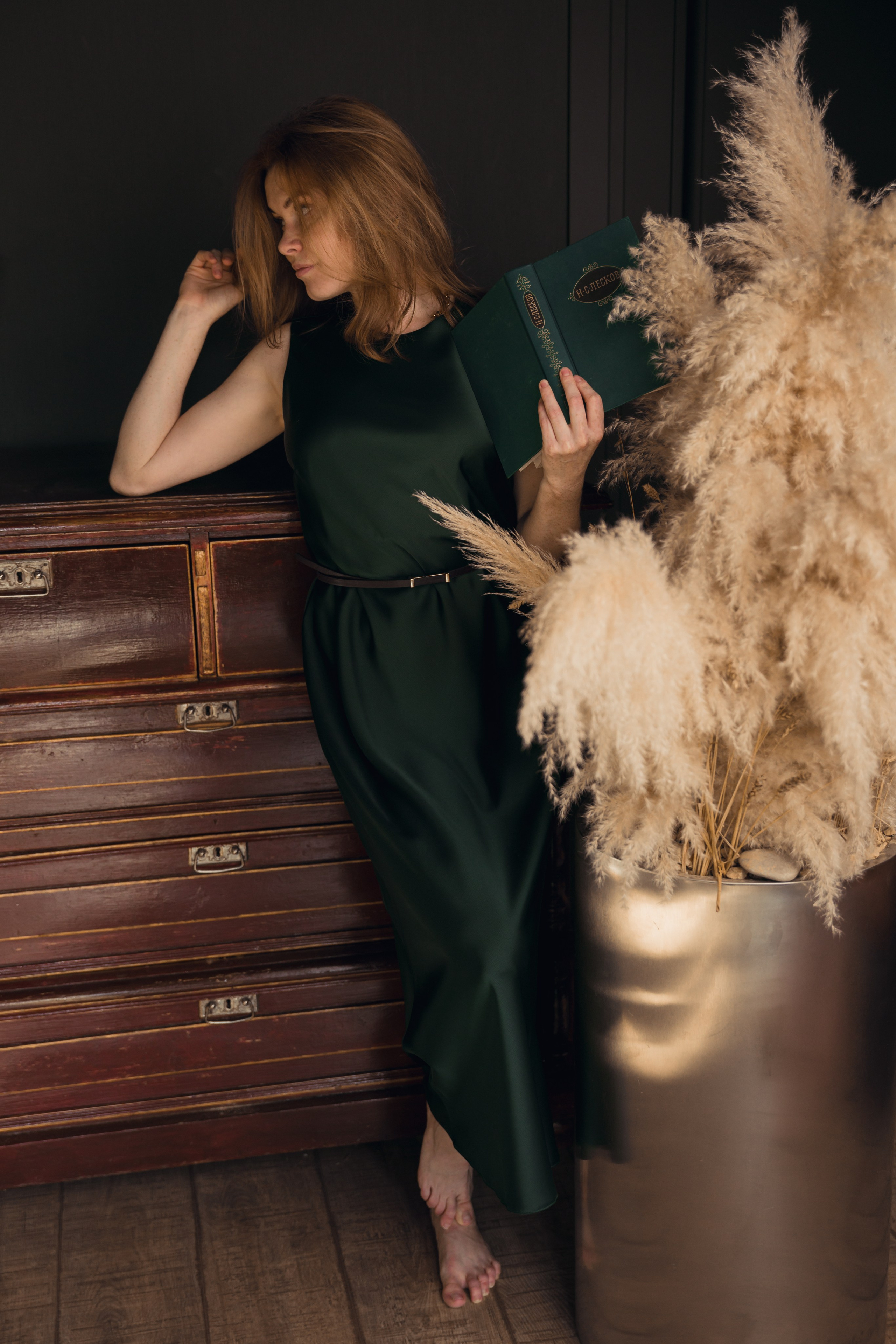 Инна Самарина_контент в темной студии. Фотограф Воронеж, Новая Усмань Мария Бублик