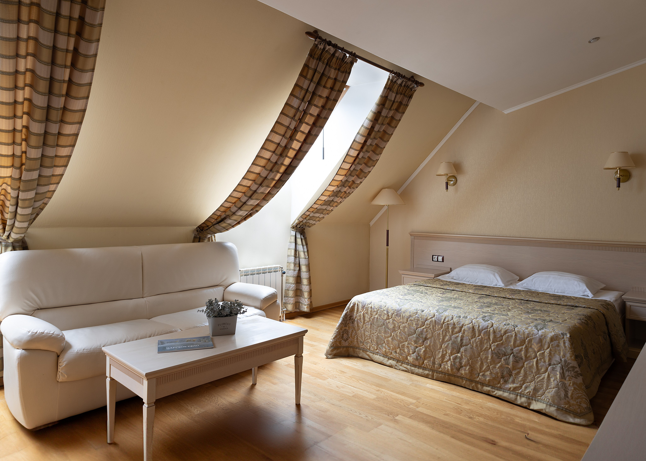 Интерьерная съёмка. Портретный фотограф в г. Санкт-Петербурге