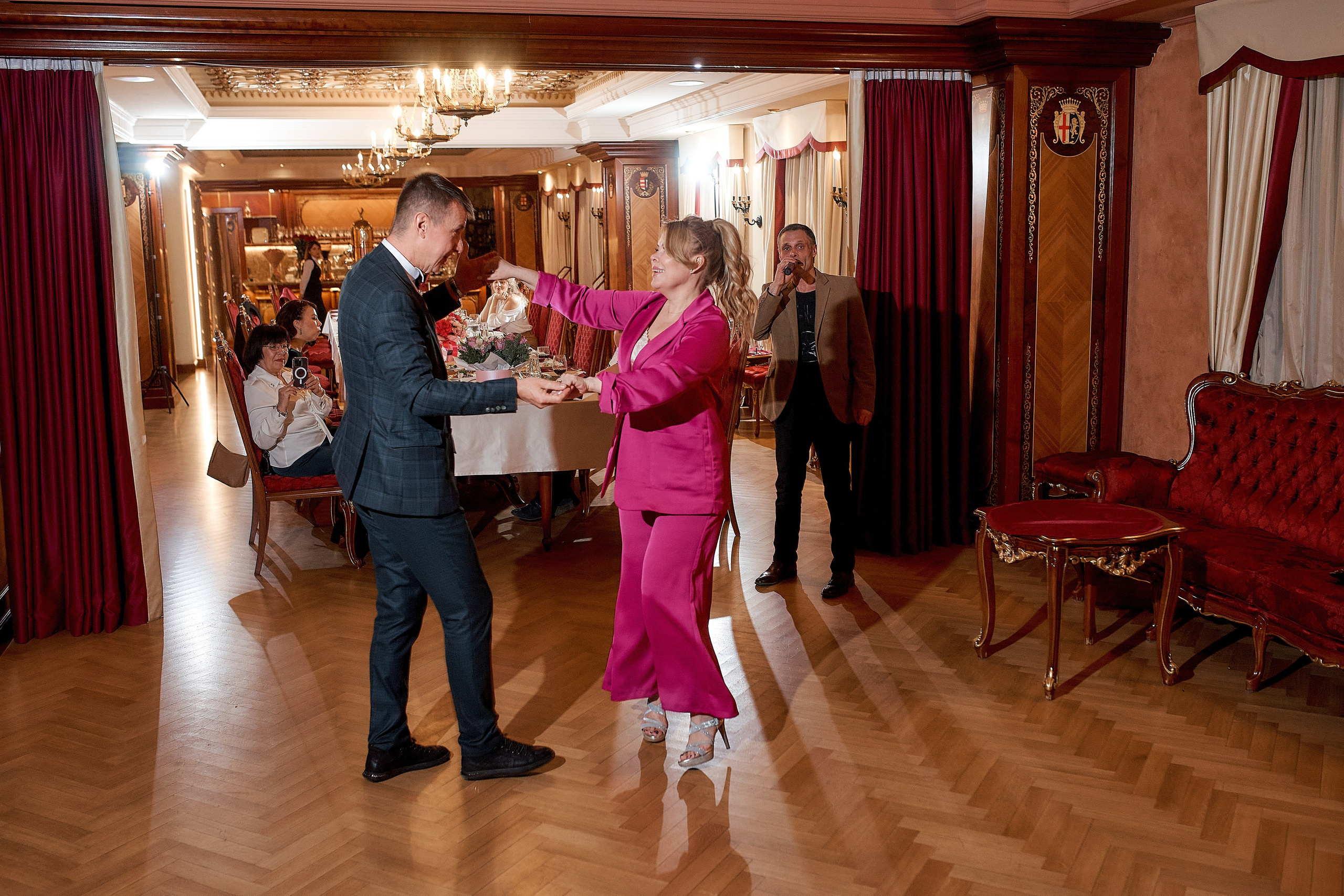 Лариса. Фотограф и видеограф в Екатеринбурге