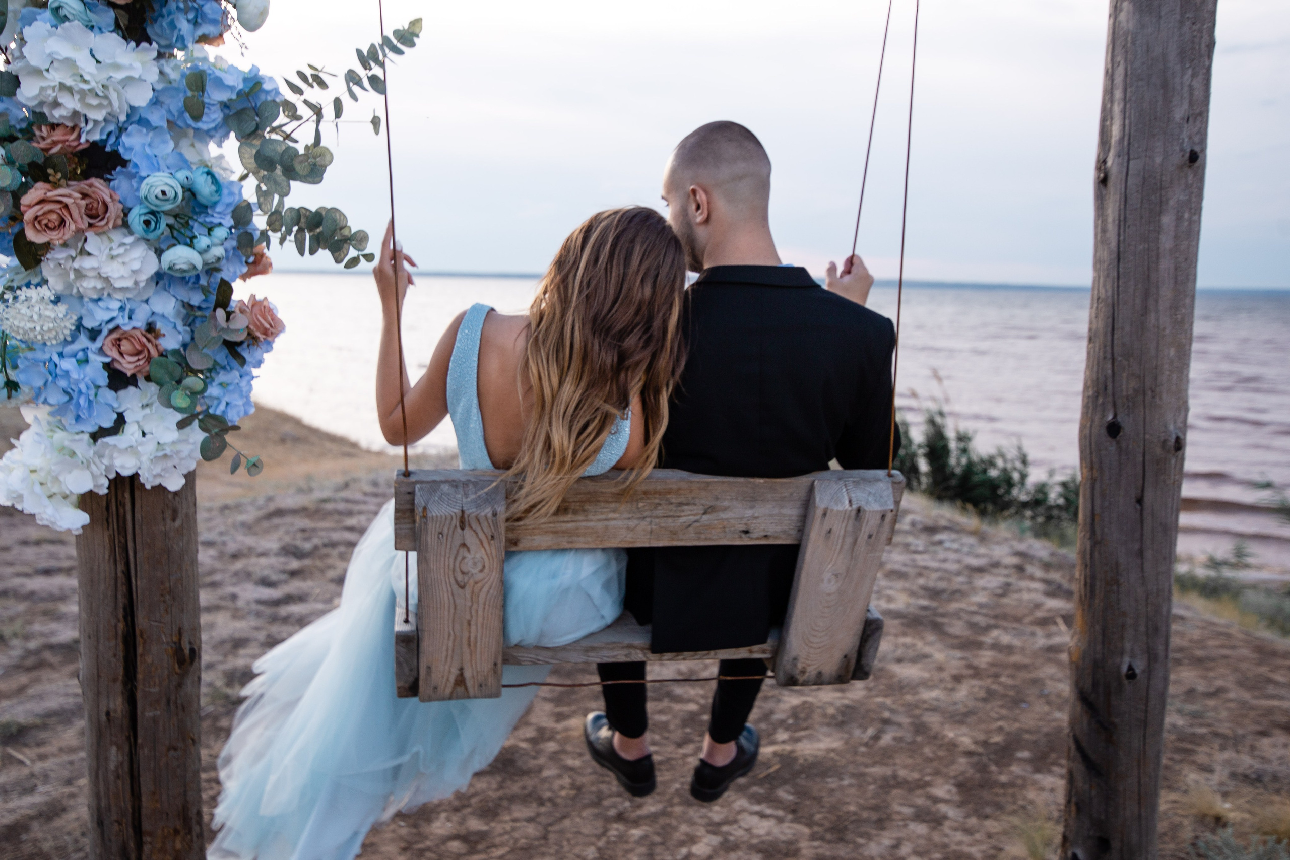 Качели. Фотограф Крохин Олег