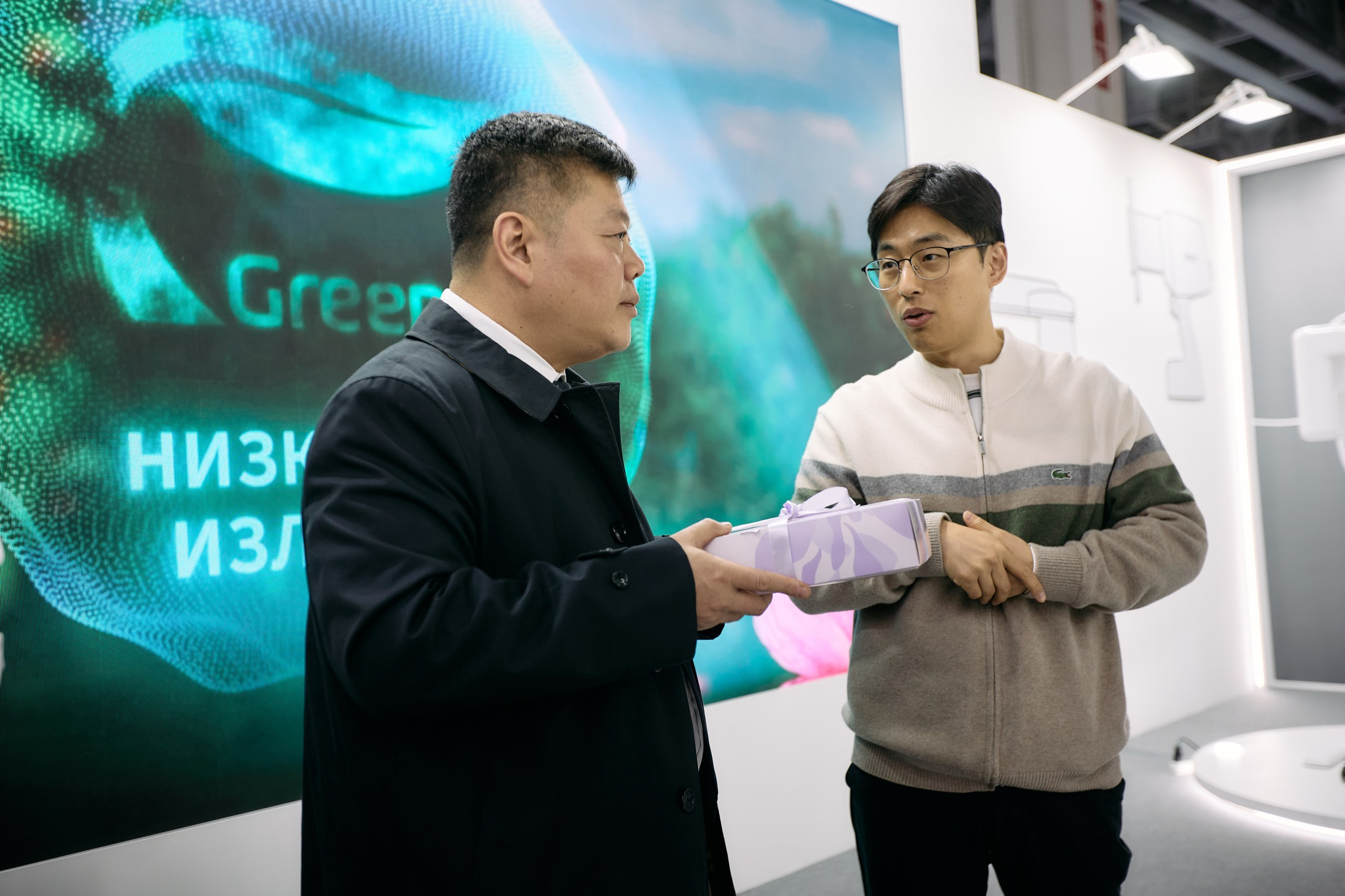 Дентал Салон 2026: Vatech. Свадебный и репортажный фотограф Дмитрий Кононенко