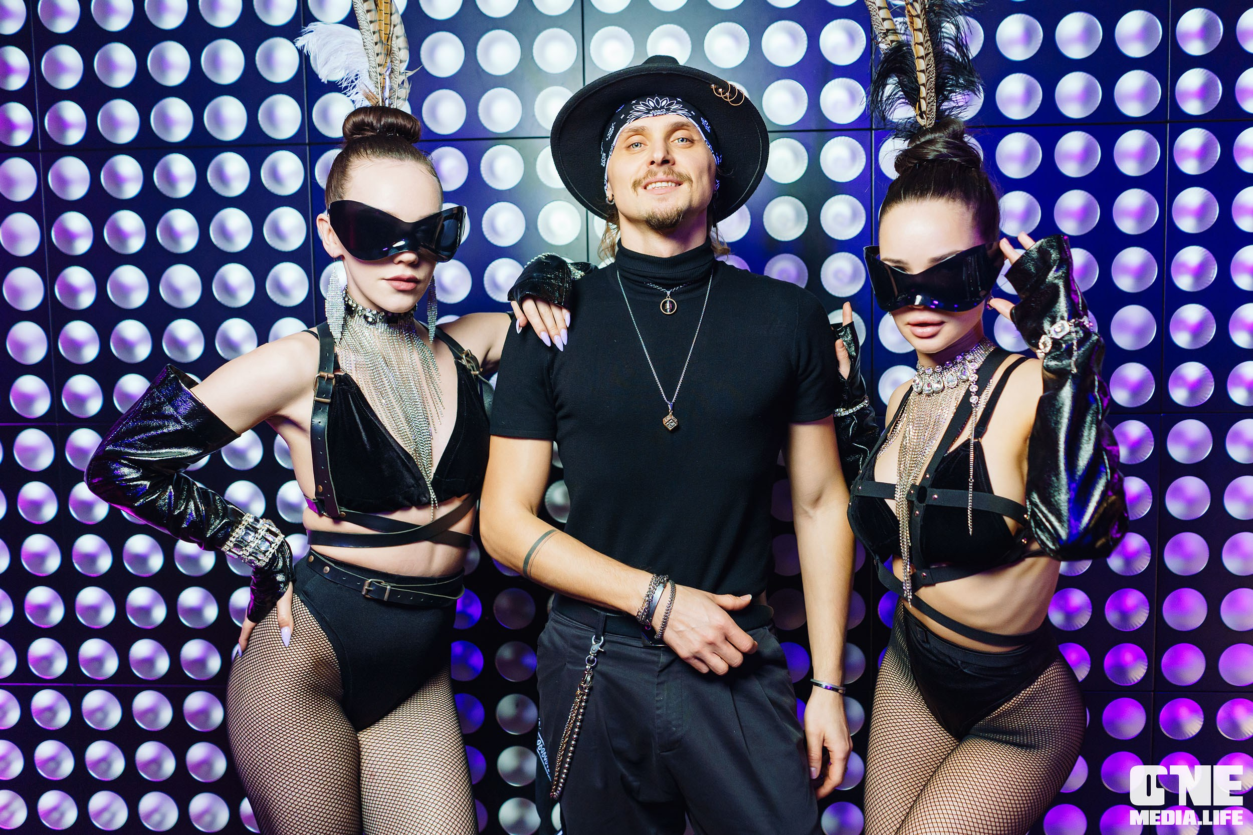 Фоторепортаж из караоке-клуба Эйфория. One Media Life: фоторепортажи, фотоотчеты с мероприятий и заведений