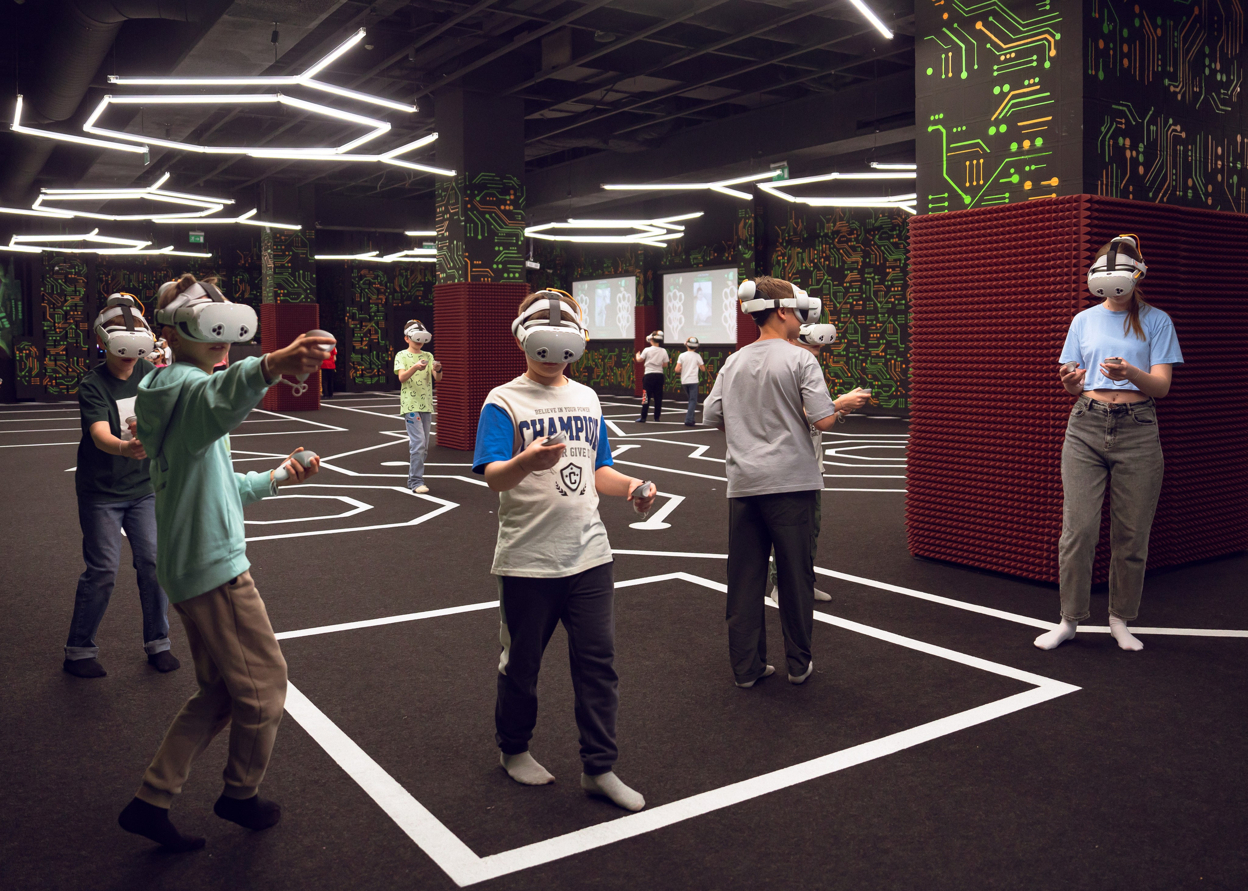 VR «Нереальность». Крамер Юлиана детский и семейный фотограф