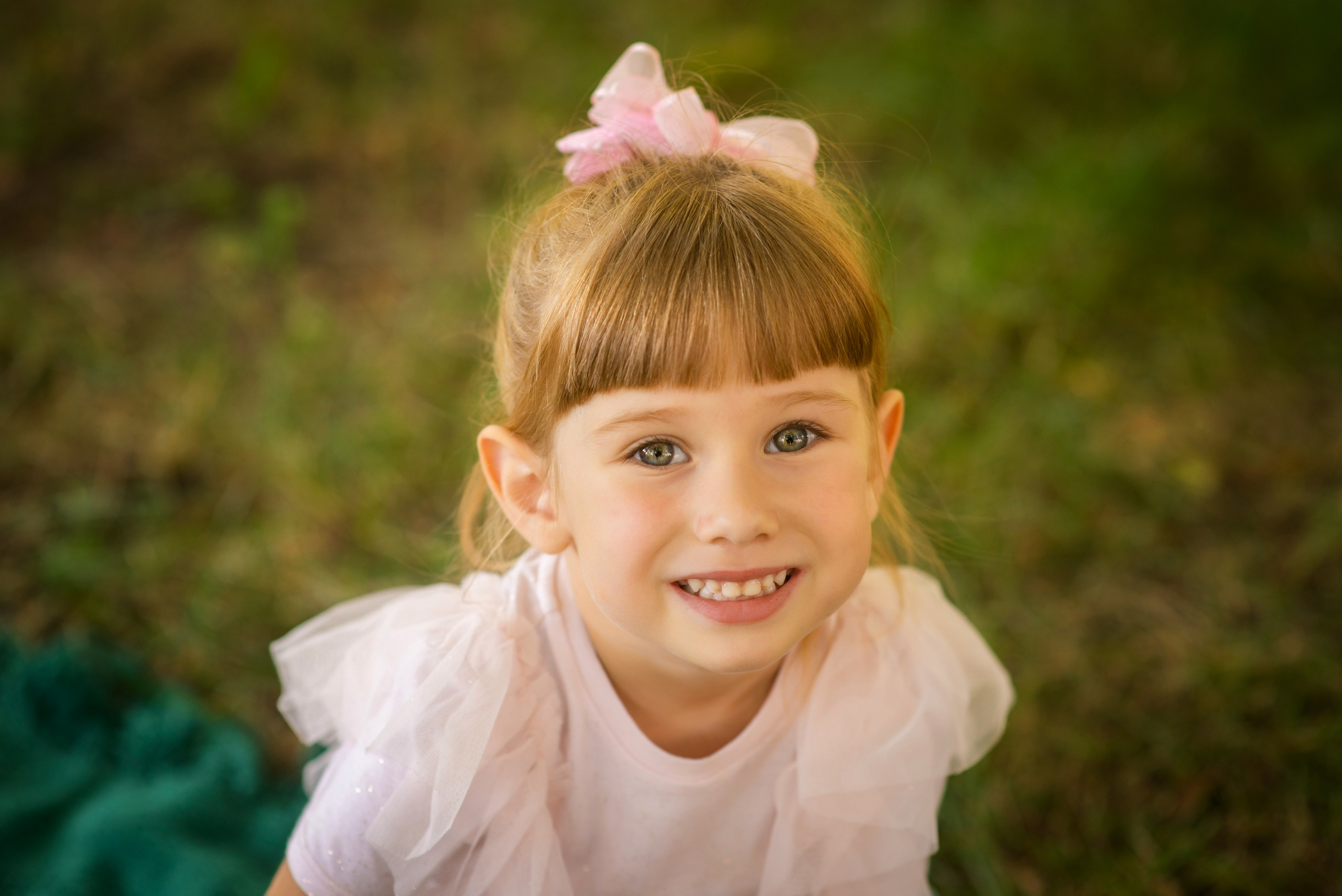 Портреты на прогулке в детском саду. Пример фото на 1 ребенка. Семейный фотограф в Ярославле Екатерина Затеева