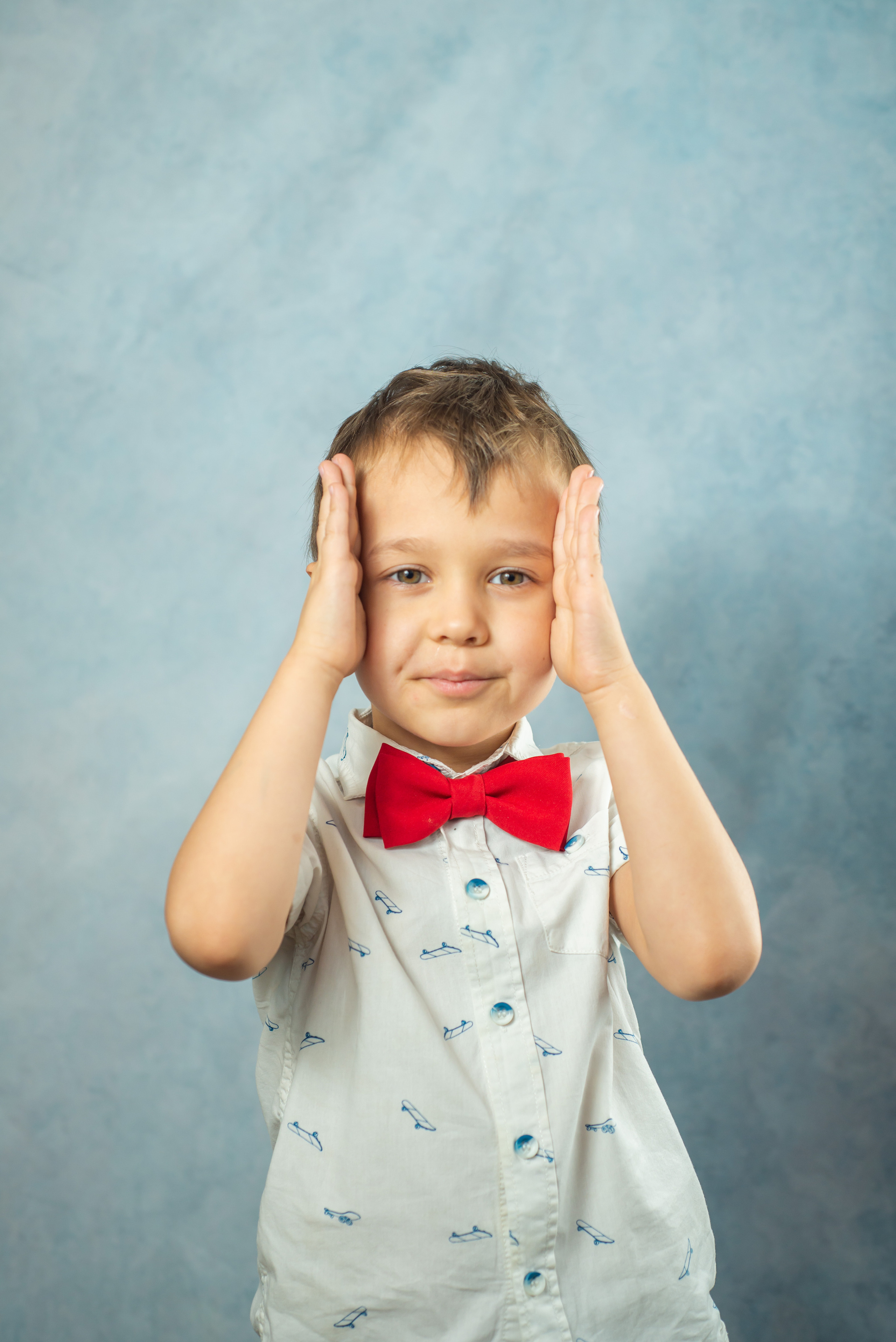 Пример фото портретов на светлом фоне. Семейный фотограф в Ярославле Екатерина Затеева