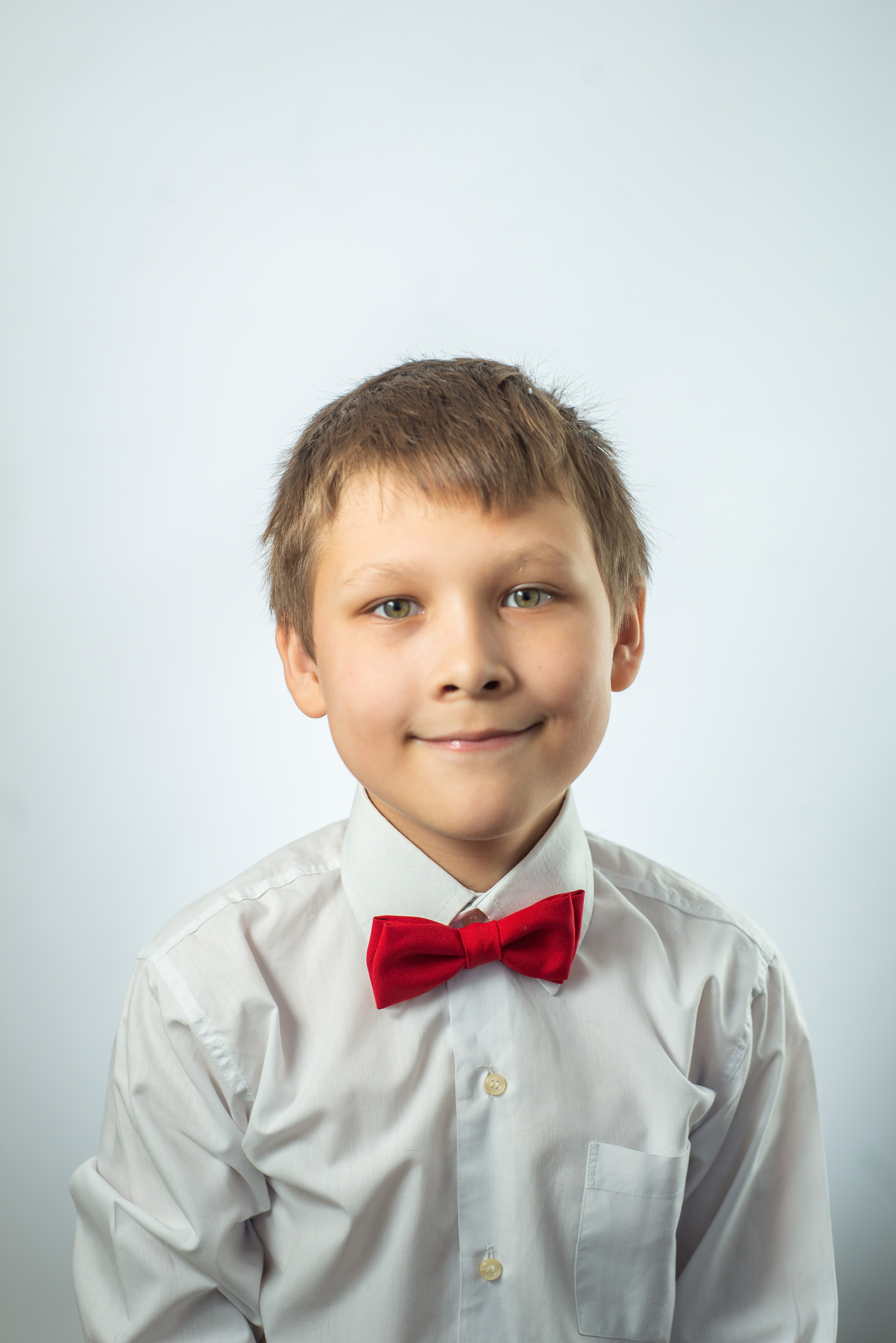 Пример фото портретов на светлом фоне. Семейный фотограф в Ярославле Екатерина Затеева