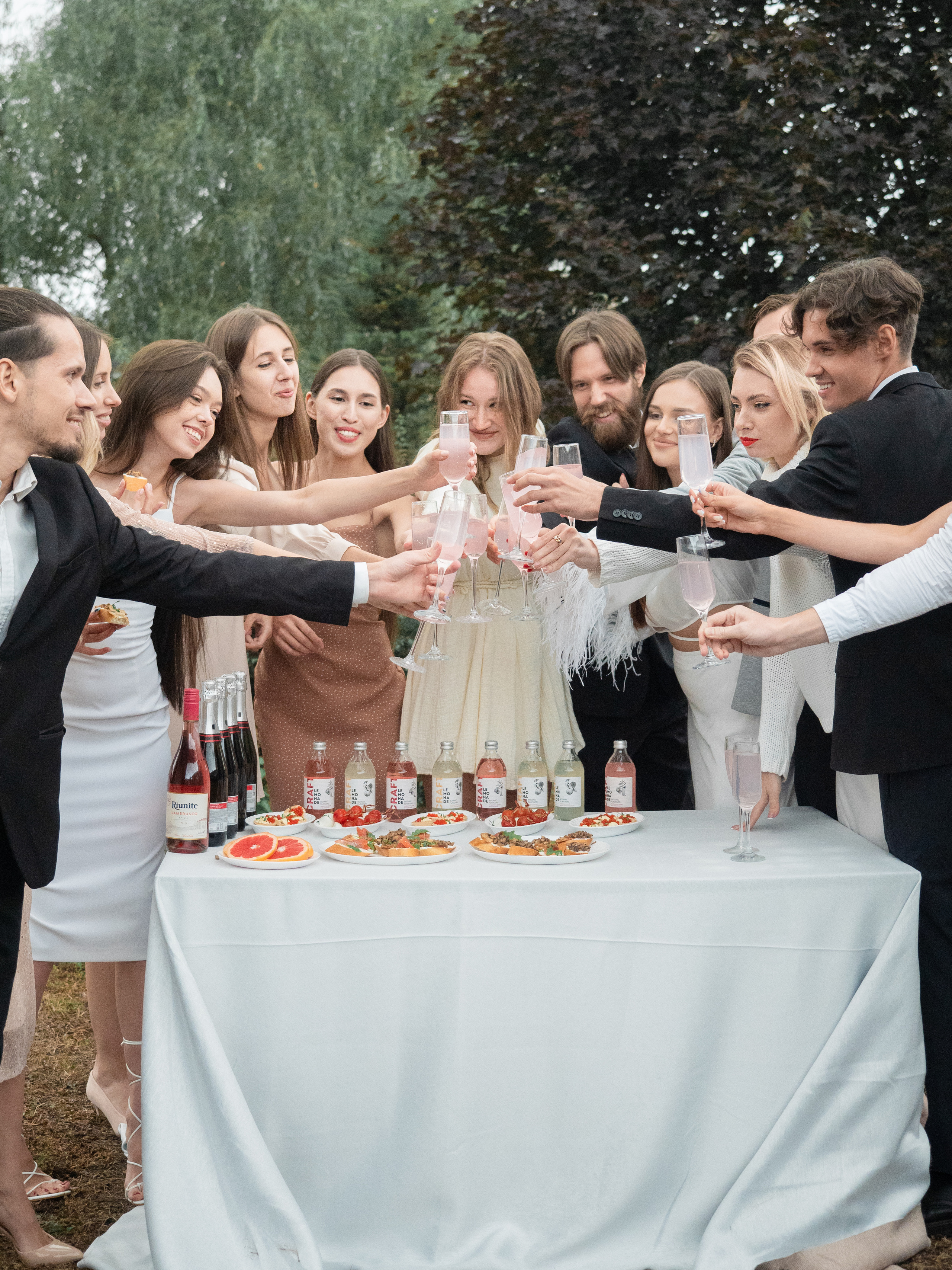 Василий и Мила (Пакет «STANDART Moscow»). Свадебный и репортажный фотограф Элина Козырьянова