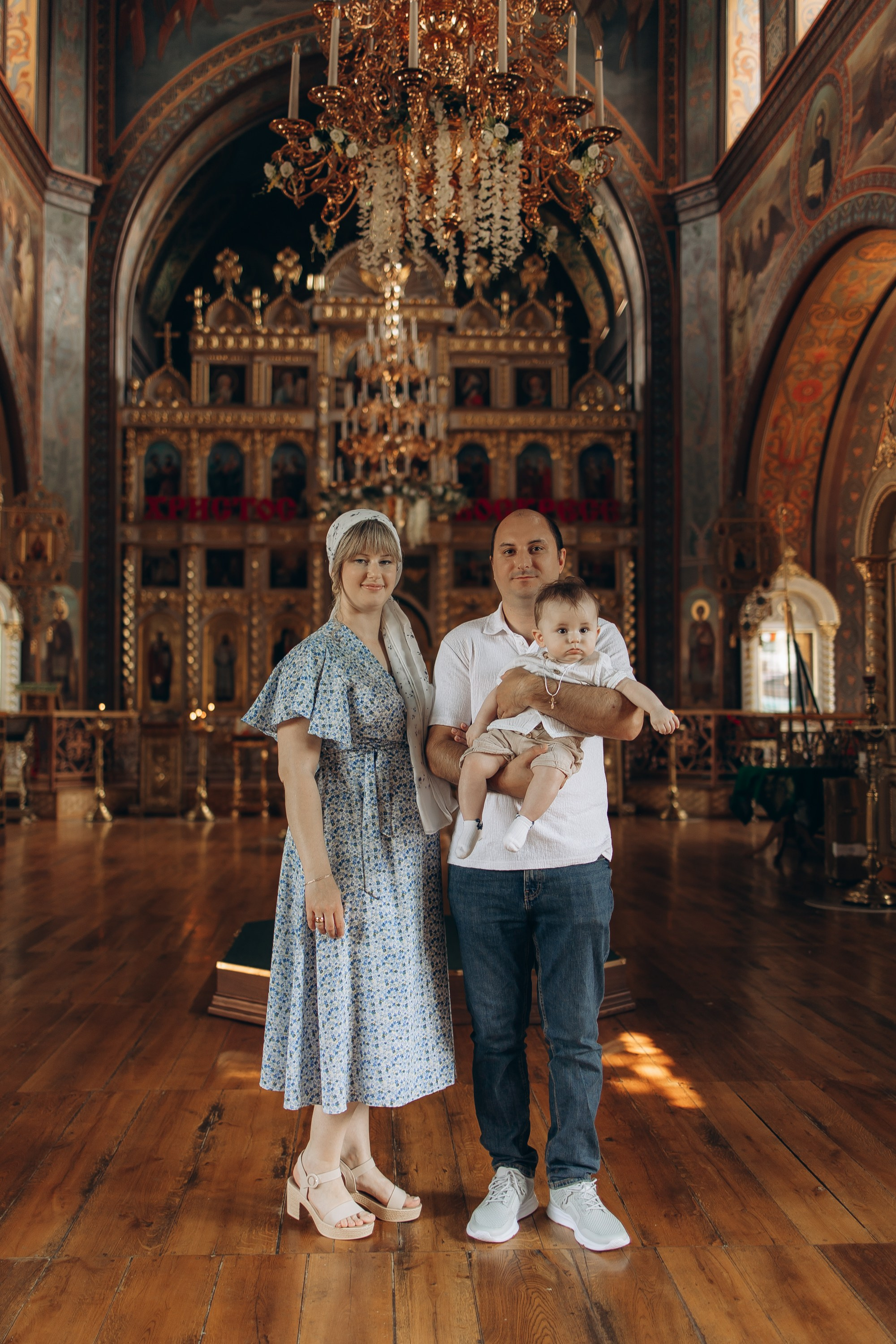 Таинство Крещения Михаила. Семейный фотограф в Краснодаре Храмова Анна