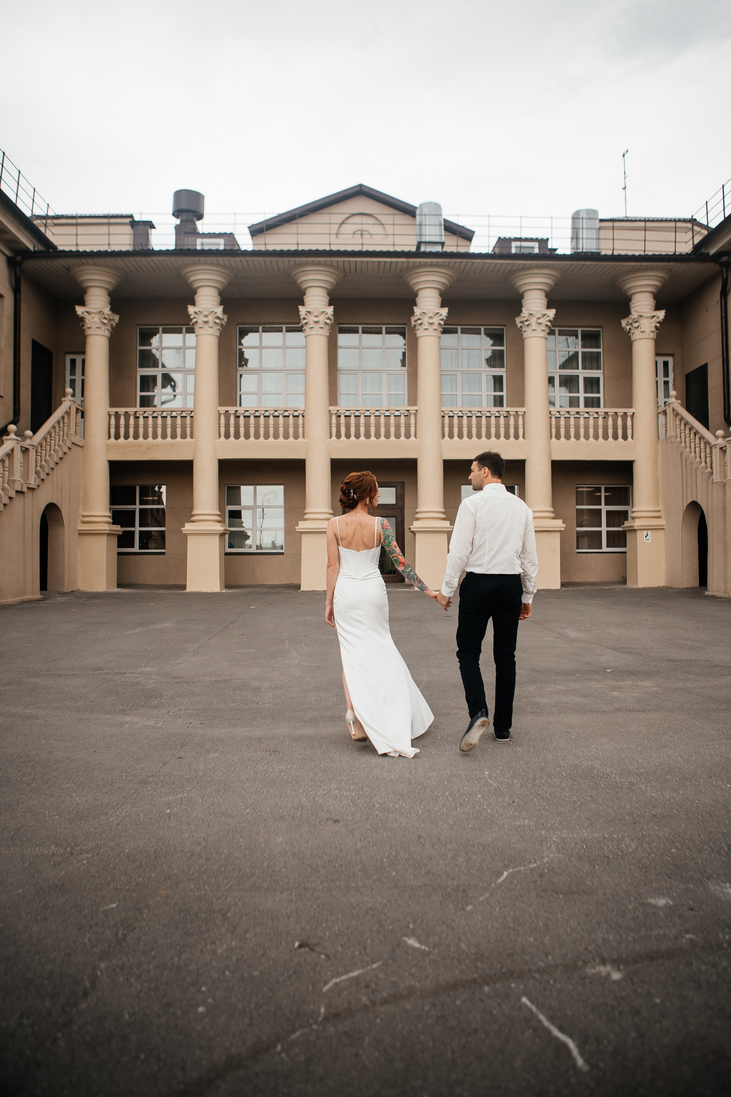 Илья и Ирина дворец и банкет. Свадебный фотограф Виктория Чуйко Магнитогорск. Визуал для бизнеса