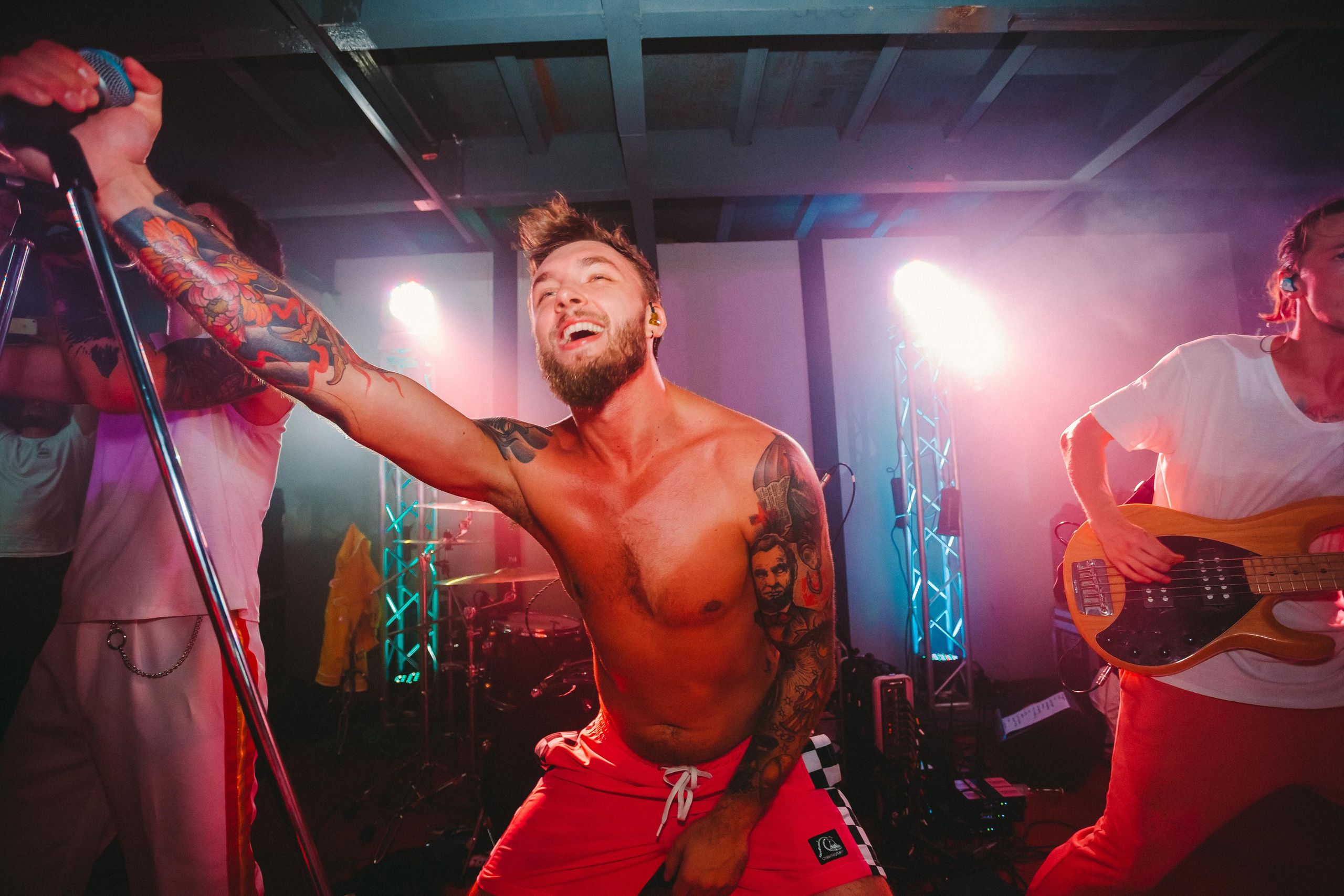 ГУДТАЙМС (ПОЗОРНАЯ ОБЗОРНАЯ). Photographer Sonkina Tatiana (Tanya Ash)