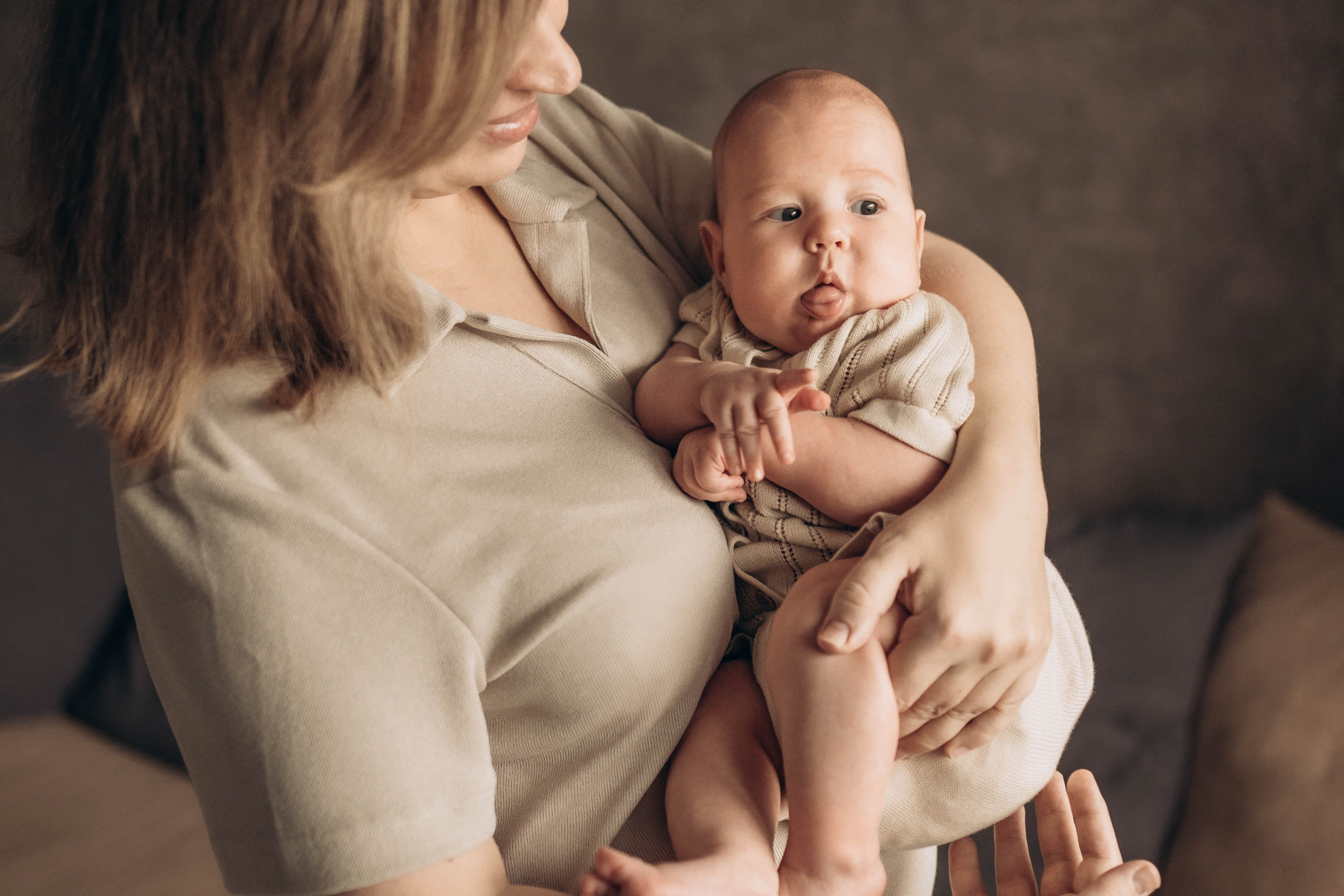 семья фотосессия семейная ньюборн фотограф лайфстайл семейная новорожденные фотография 