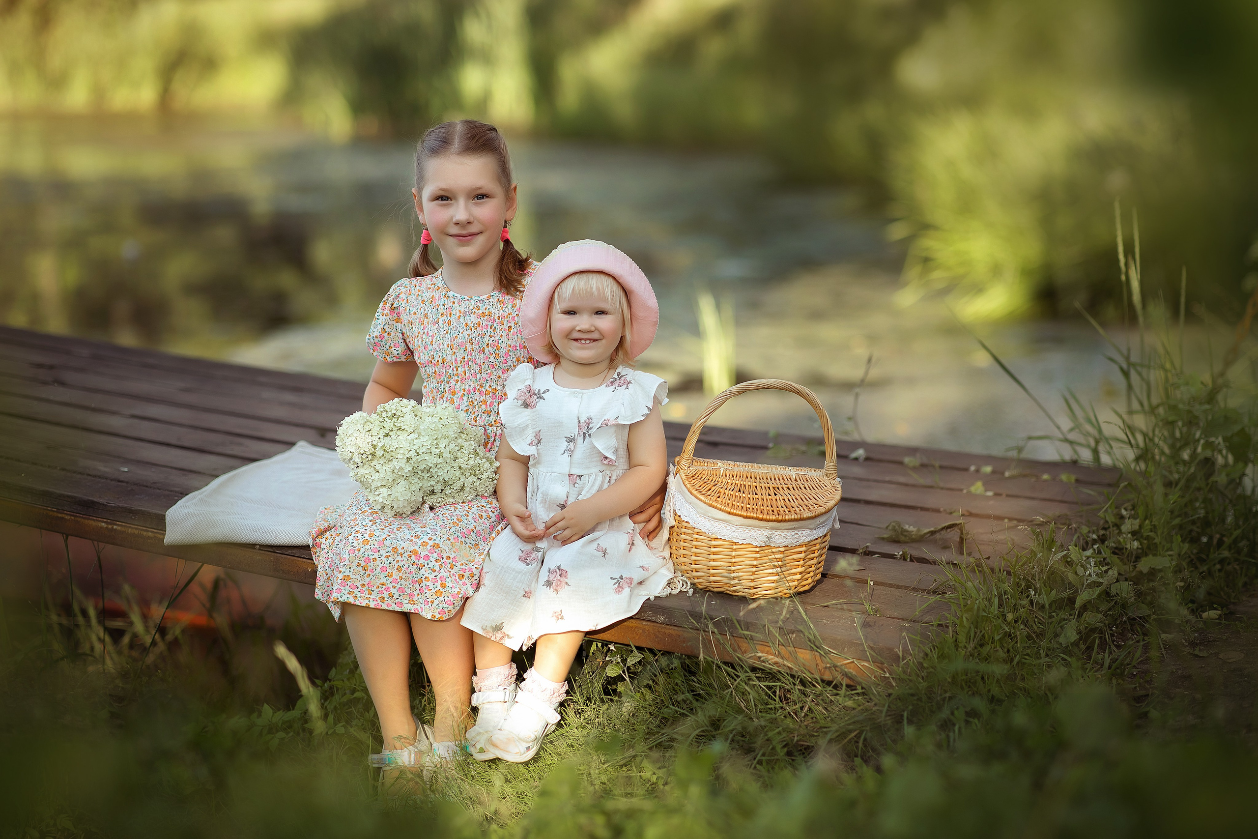 Лера и София. Фотограф на крещение и венчание