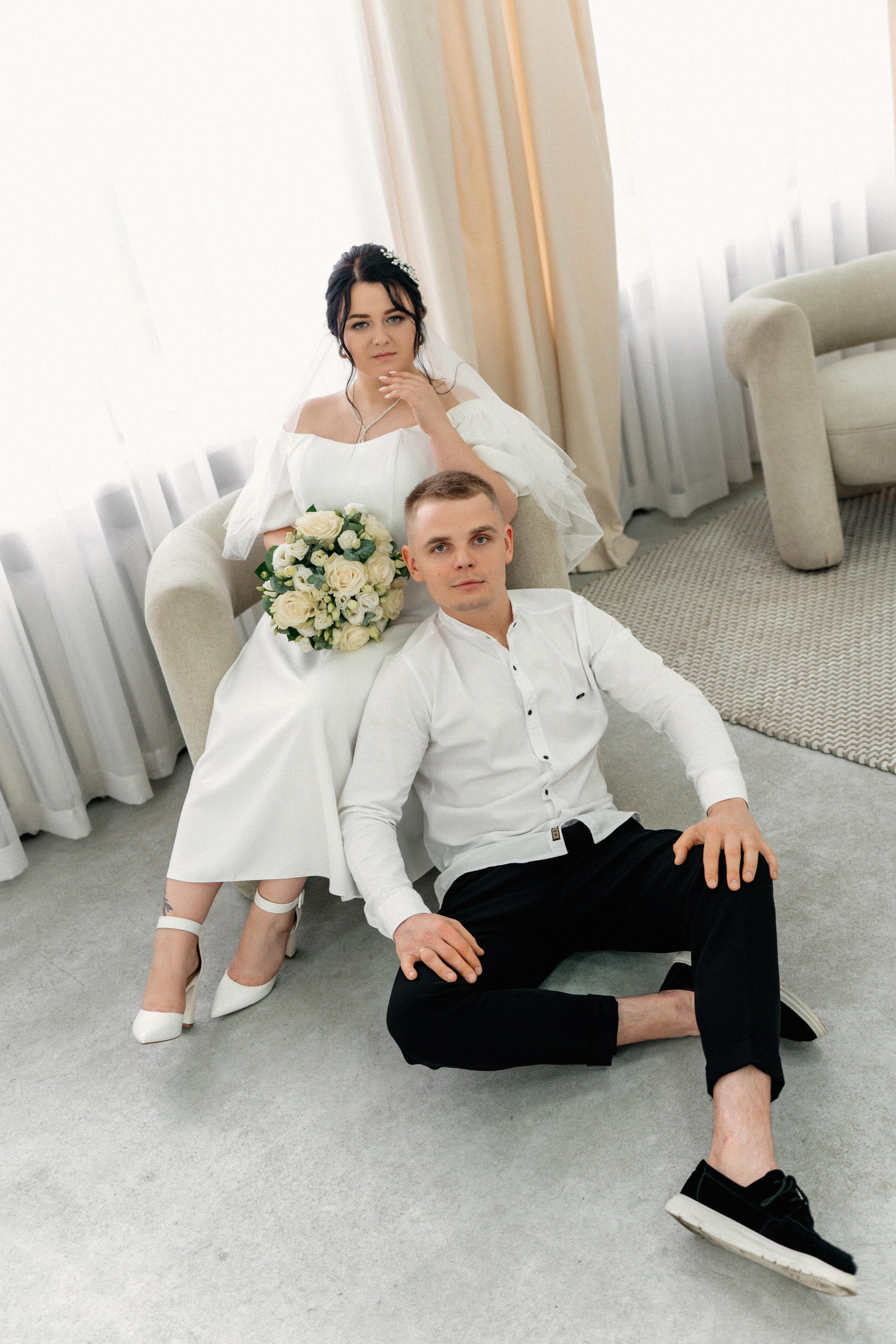 Студийная свадебная история любви. Ваш семейный фотограф в Минске — Вика Трегубова