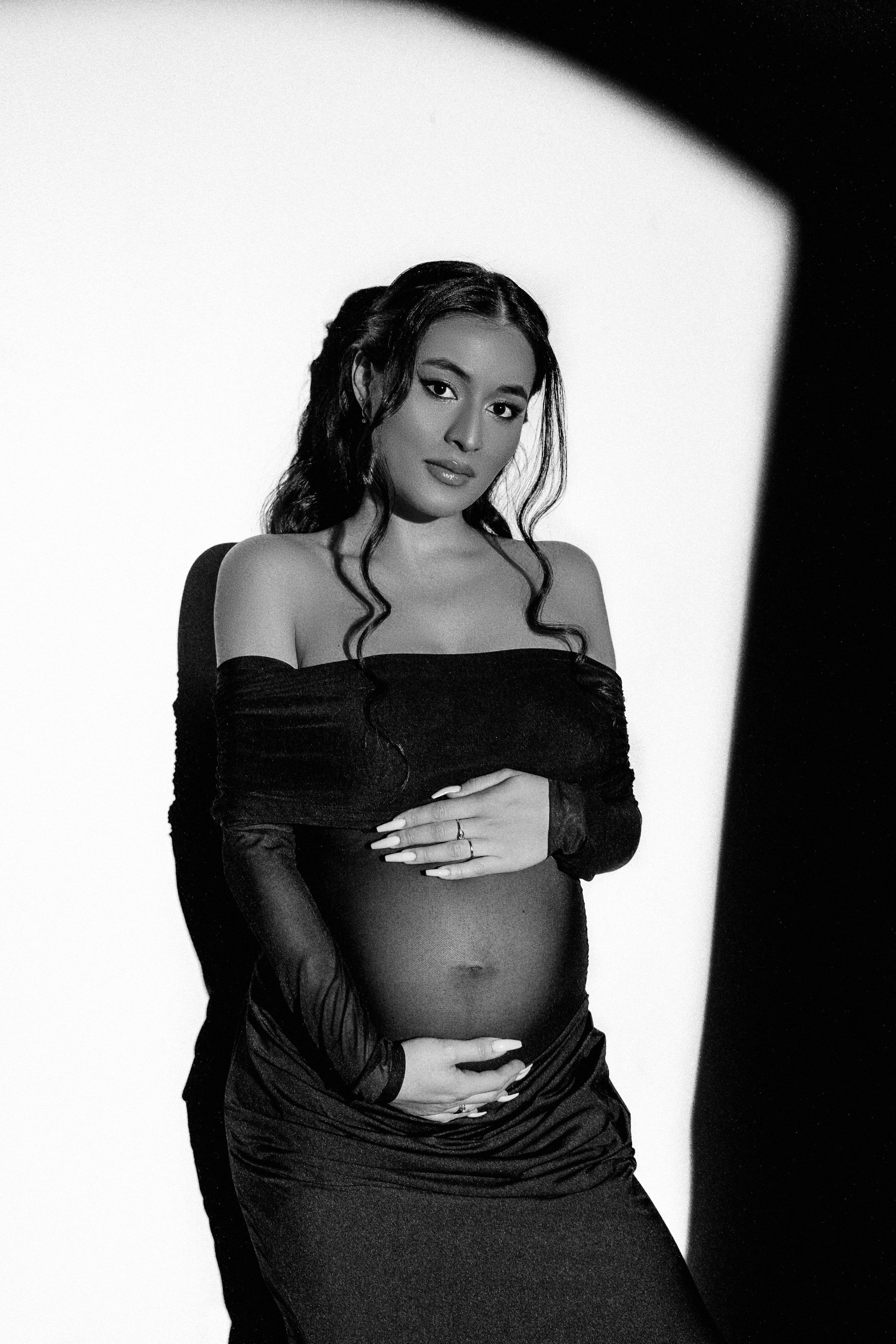 Радость внутри: красота будущей мамы. Ваш семейный фотограф в Минске — Вика Трегубова