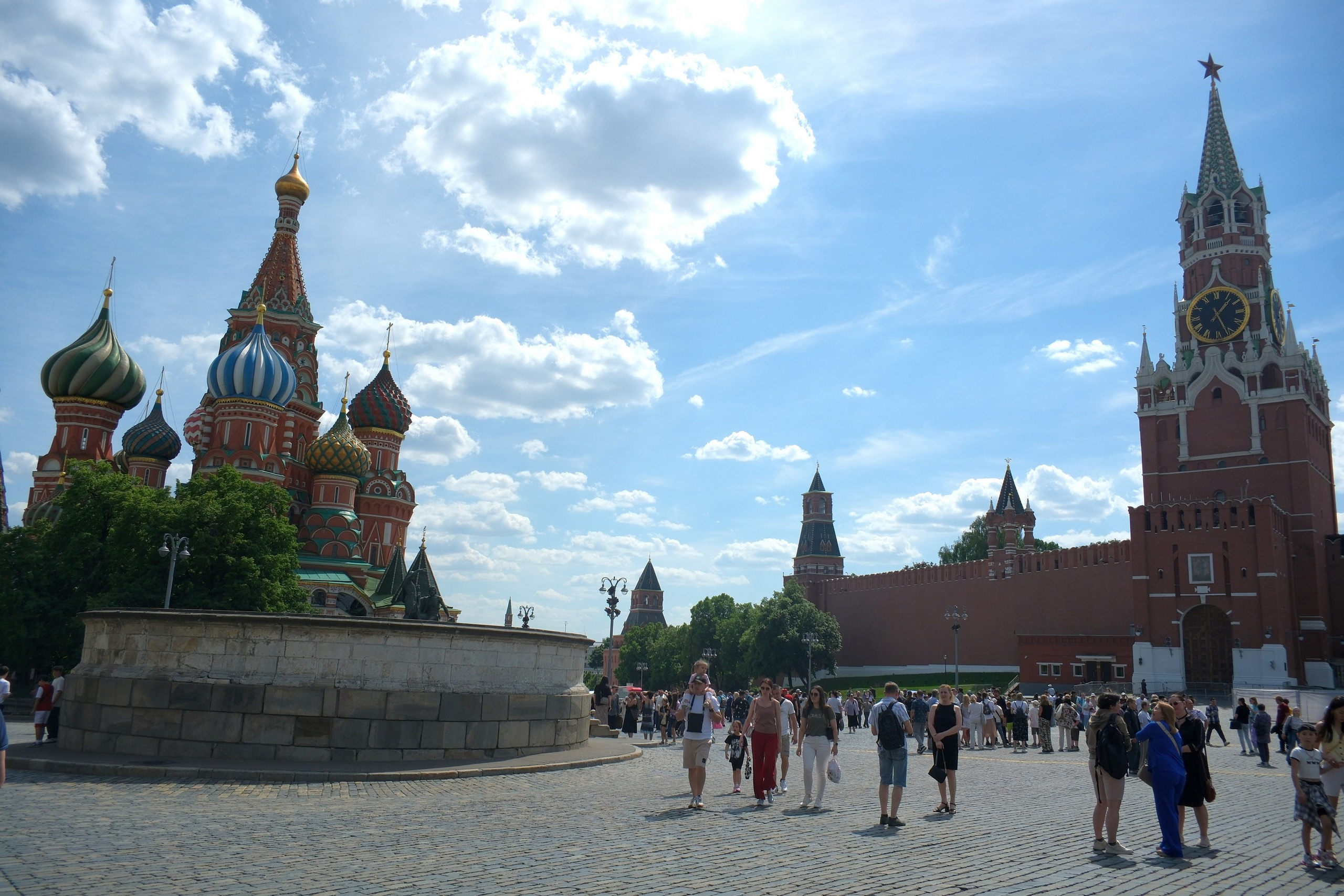 По Москве 25.05.2025. Улица, люди, жизнь…