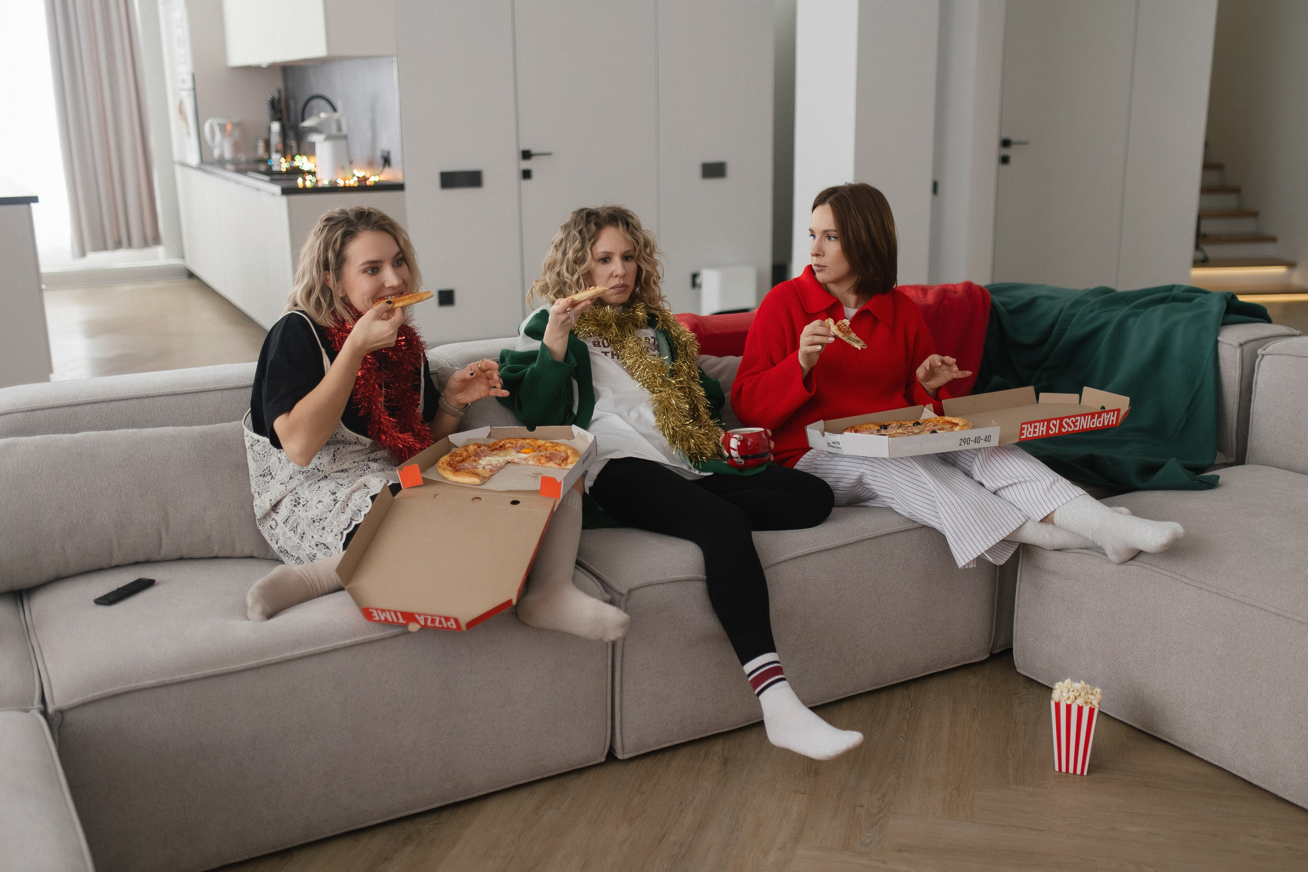 ОЛЯ, КСЮША И КАТЯ ` 25. Maria Startseva Photo