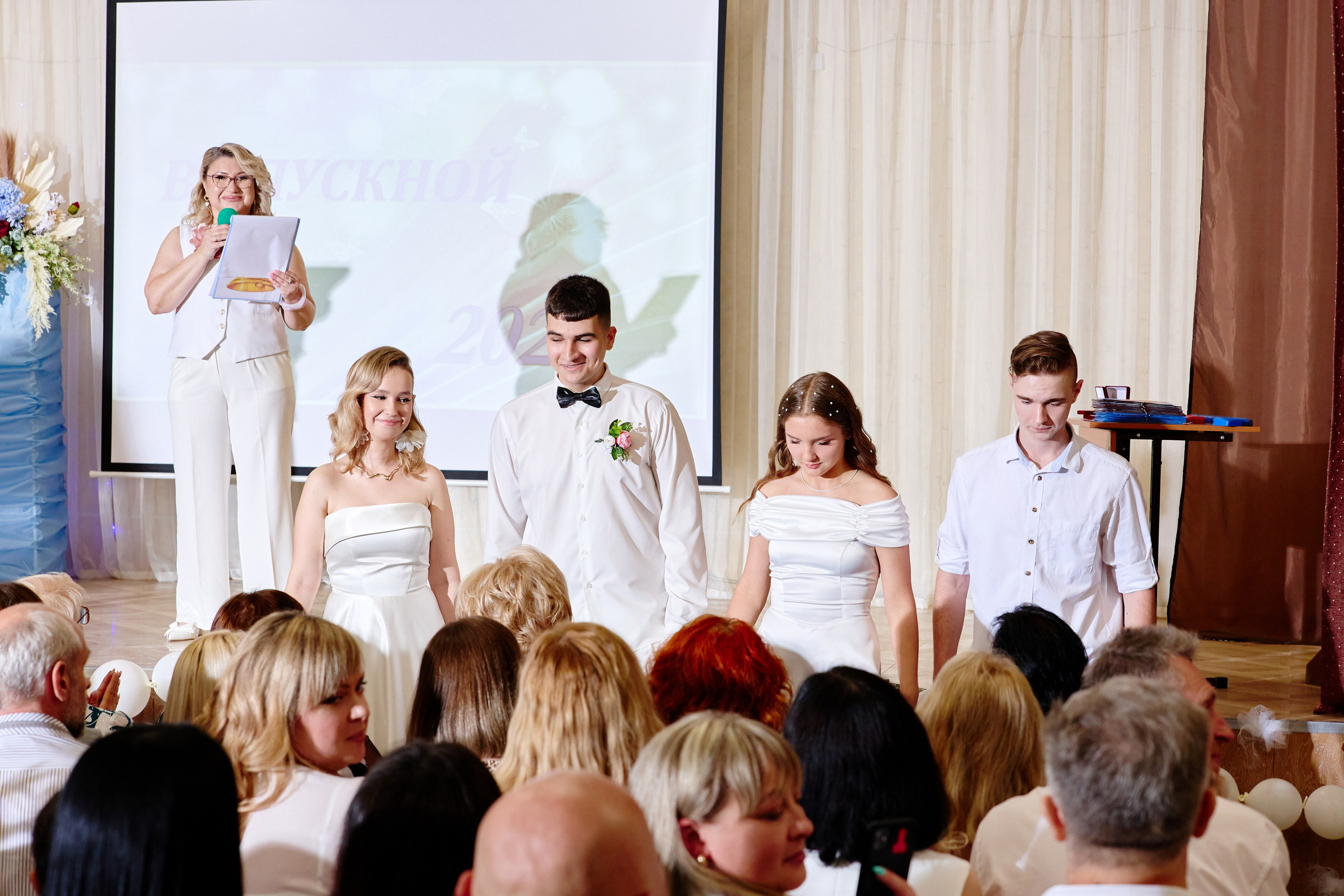 Выпускной 35 Сош. Фотограф Выпускные альбомы Таганрог Сергей Коробченко