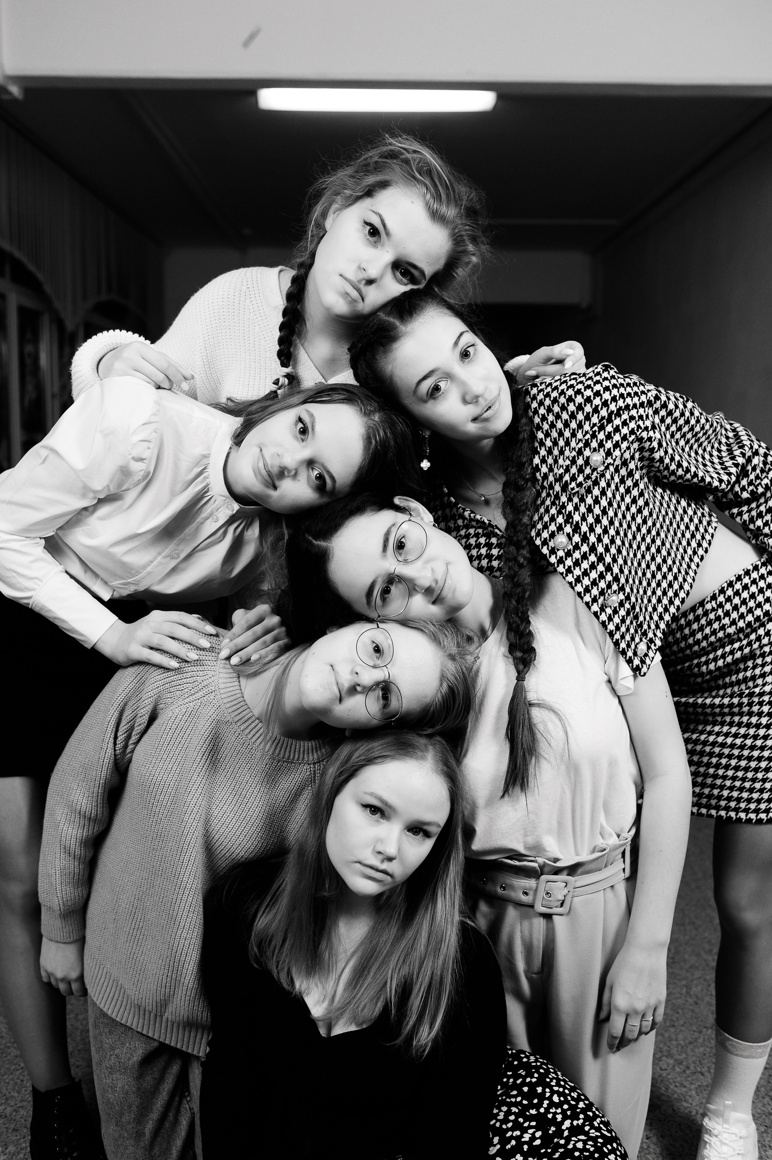 Репортажно — постановочные. Выпускные альбомы в Москве и Подмосковье