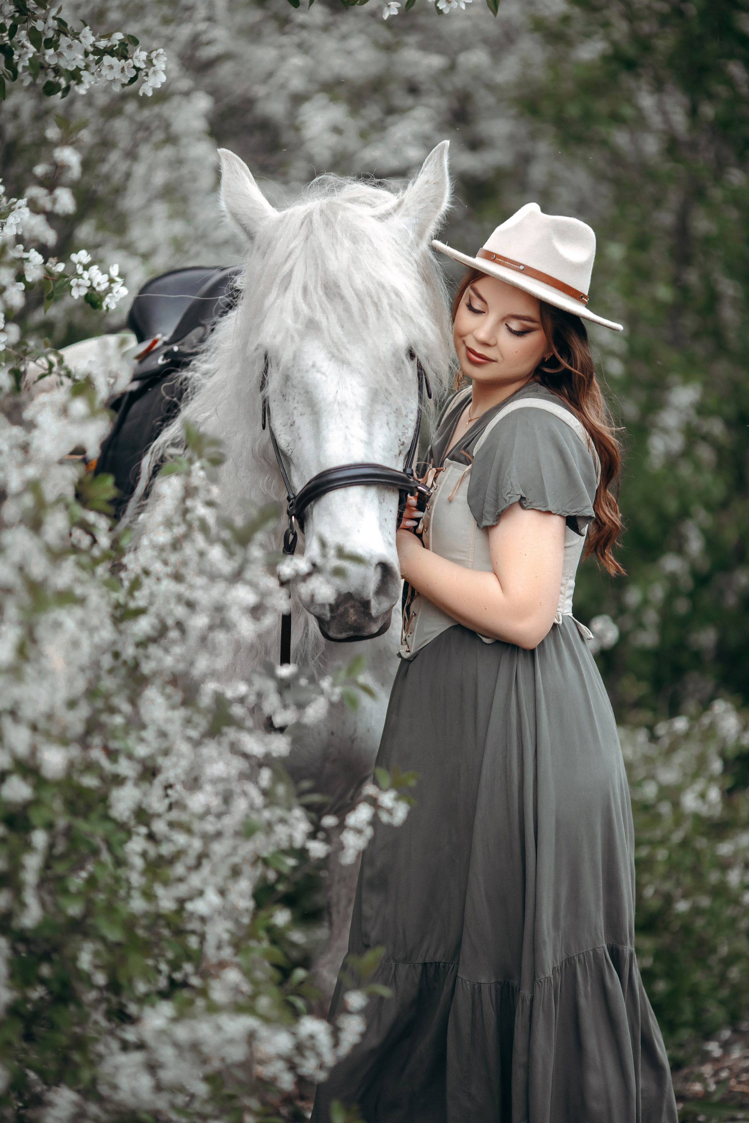 Весенние цветения. Анна Молчанова конный фотограф в Тюмени | фотосессии с лошадьми Тюмень