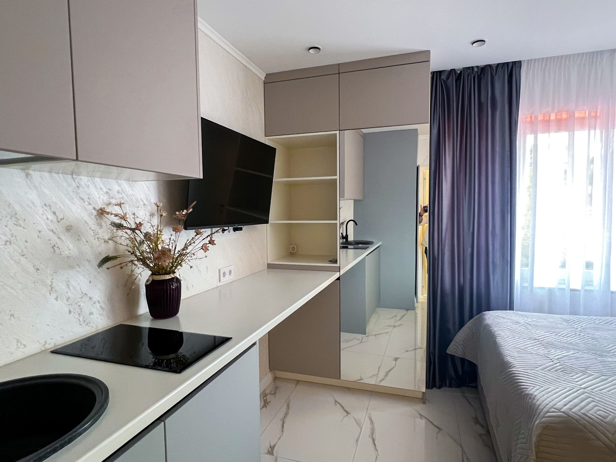 Люкс апартаменты рядом с морем в центральном районе Сочи!. Квартиры посуточно, длительно в Сочи, LARA APART GROUP