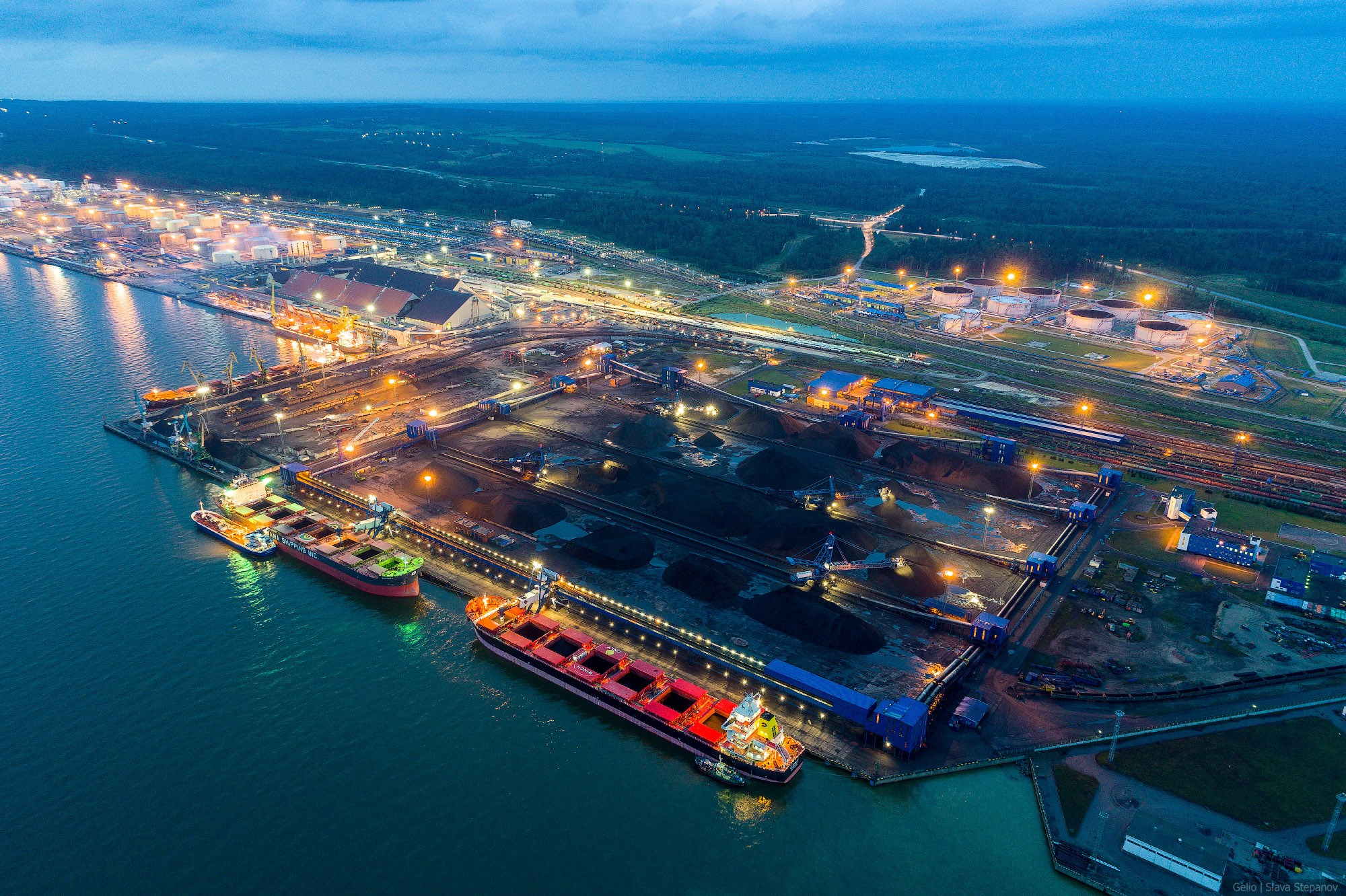 Логистика. Фотограф Слава Степанов, Gelio