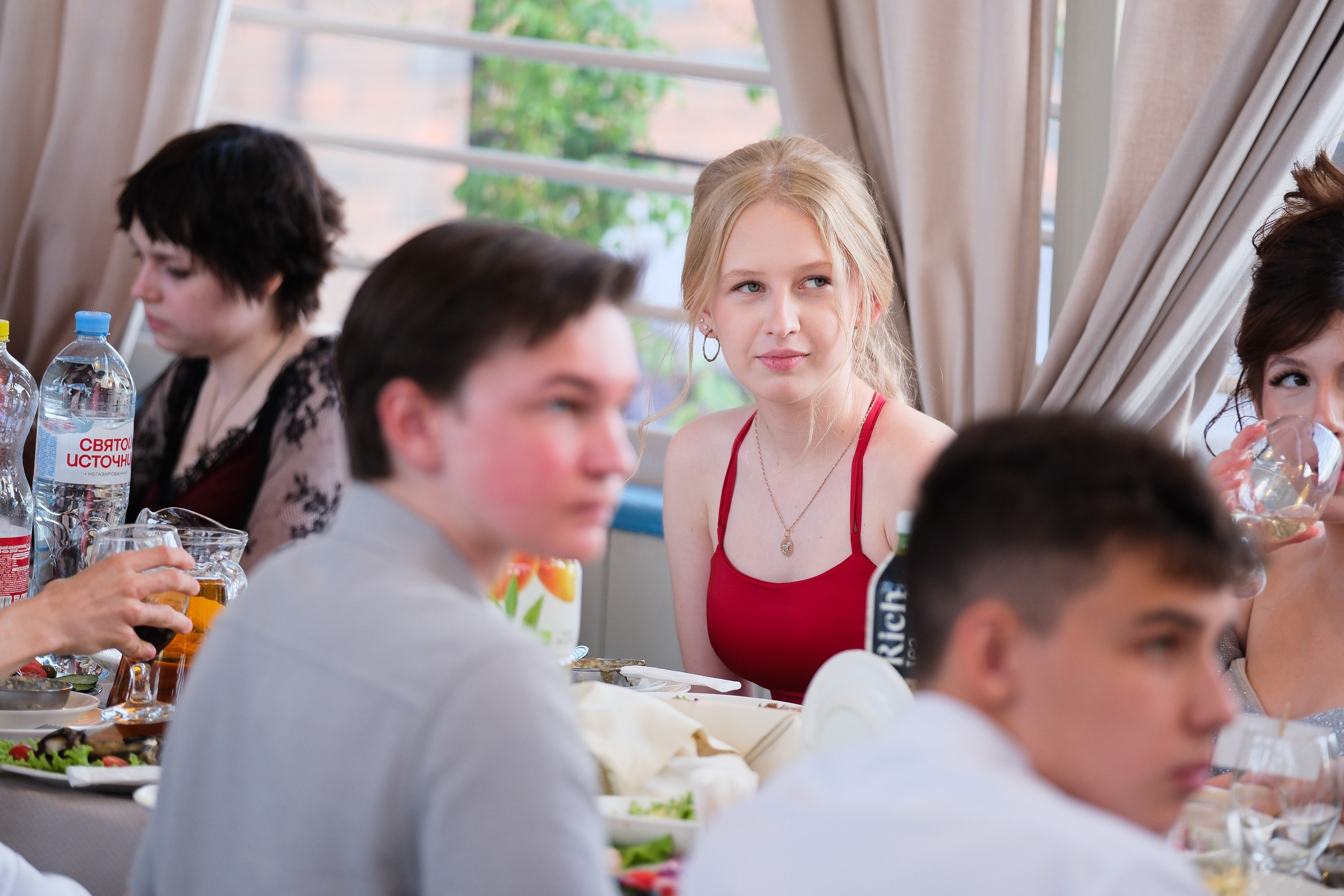 9 Класс Выпускной. Фотограф Анатолий Деникин