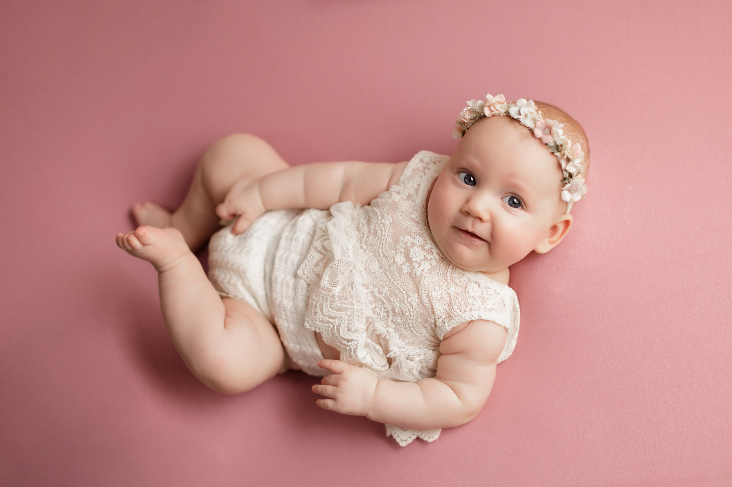 3-10 месяцев. Профессиональная детская и семейная фотостудия в Краснодаре