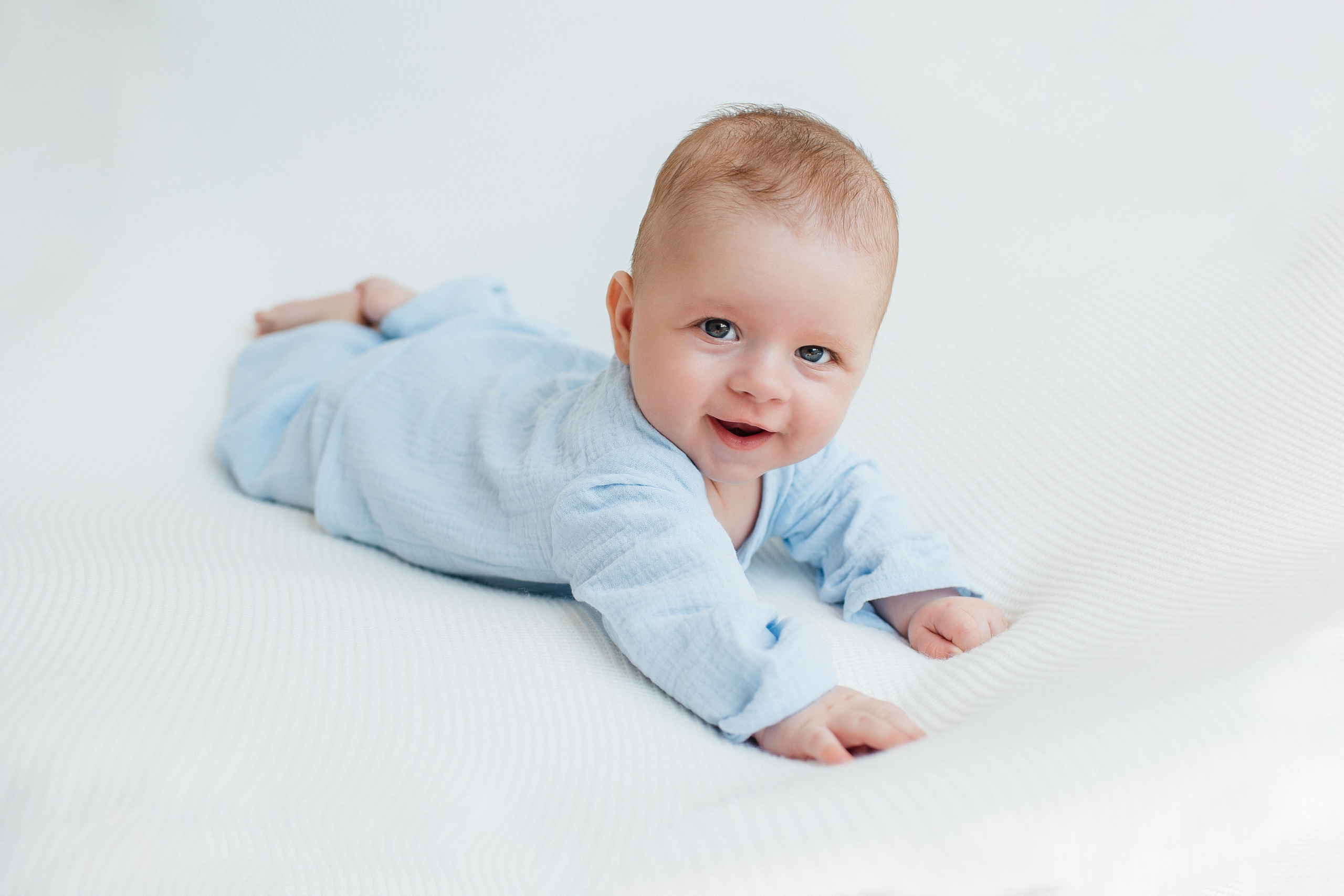 Малыши 3-12 месяцев. Newborn Фотограф в Твери