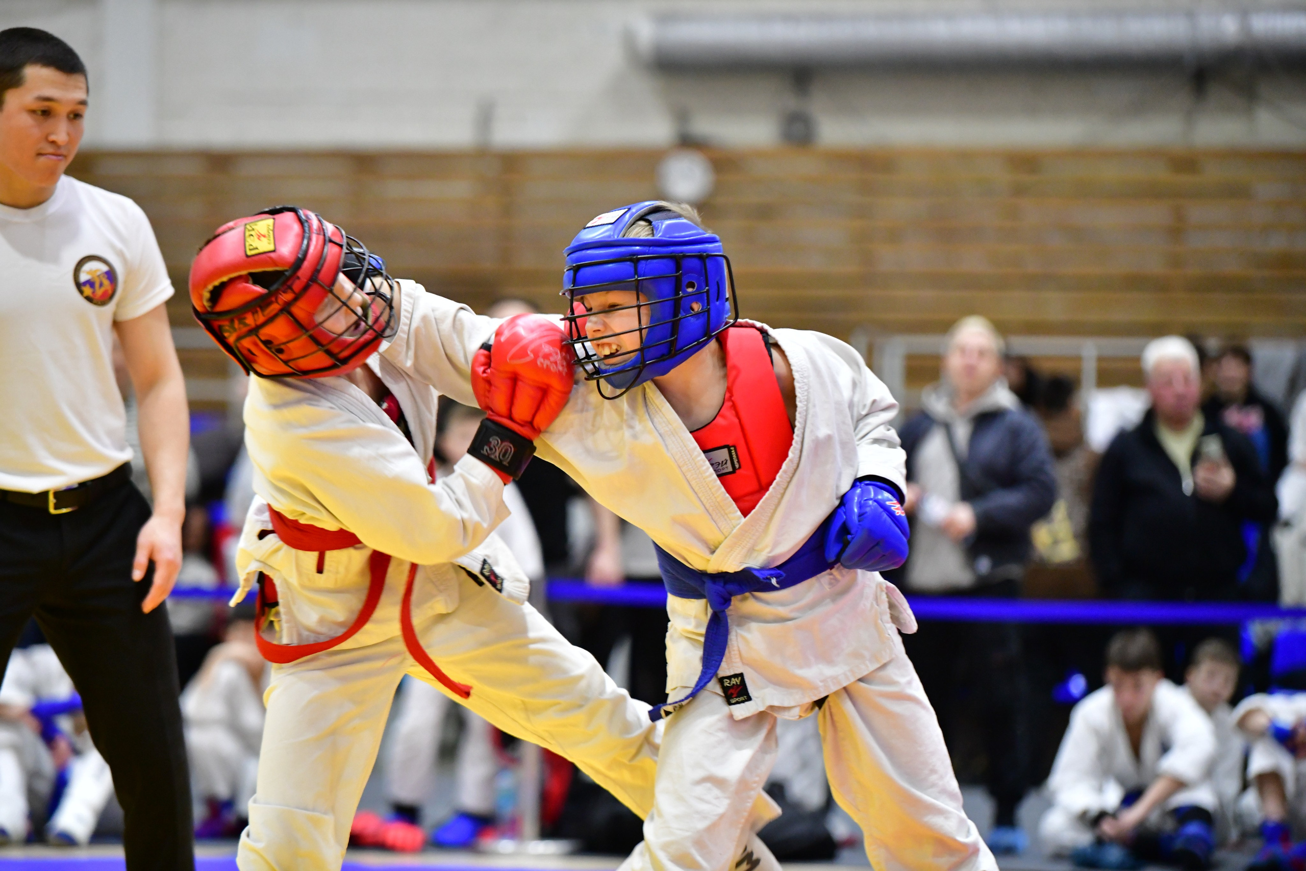 АРБ. Фестиваль, посвященный дню снятия блокады Ленинграда. Фото детских спортивных мероприятий и всякое интересное через объектив
