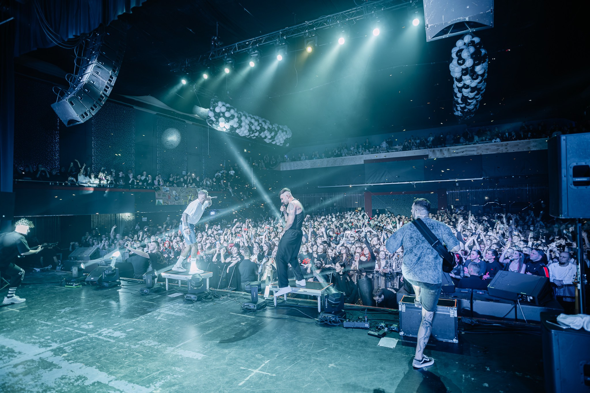 Гарри Топор, Тони Раут, Base(ex.Гигант Холл). Репортажный фотограф, Санкт-Петербург