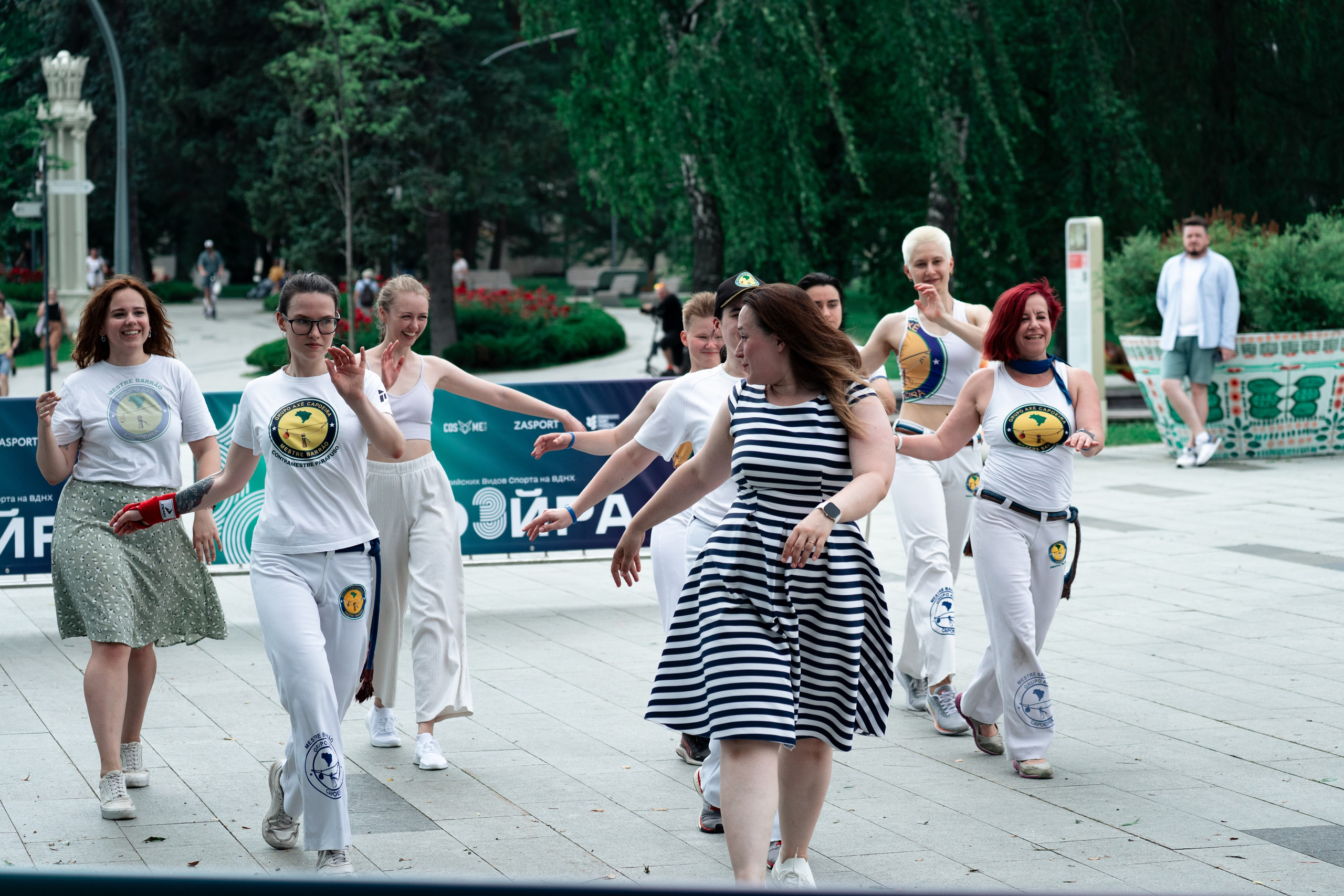 Открытый класс AXE Capoeira на фестивале неолимписких видов спорта на ВДНХ 2025 г:. Фотограф в Москве Ткаченко Владимир