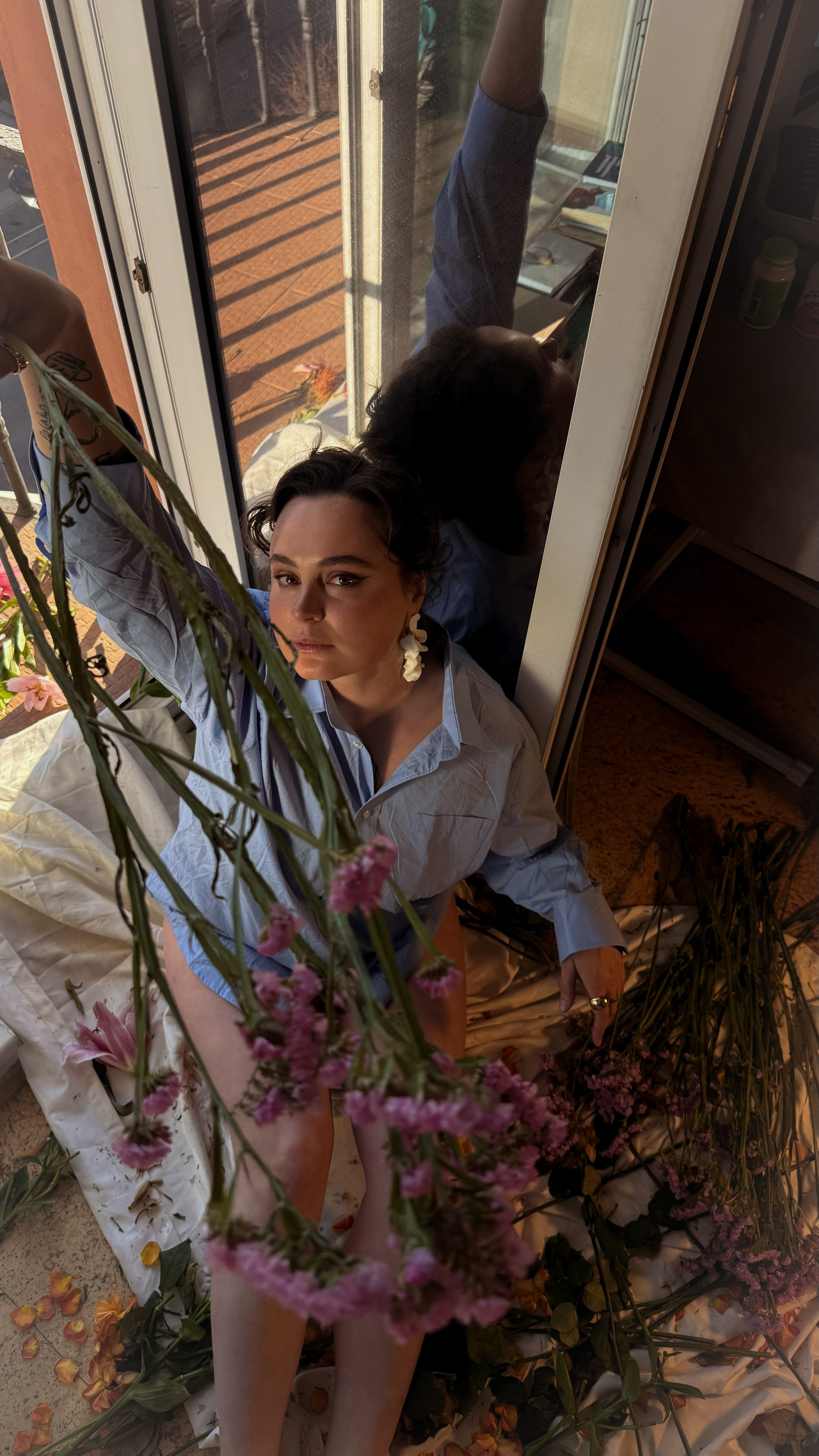 Оля и цветы. Фотограф Санкт-Петербург Лена Бирди