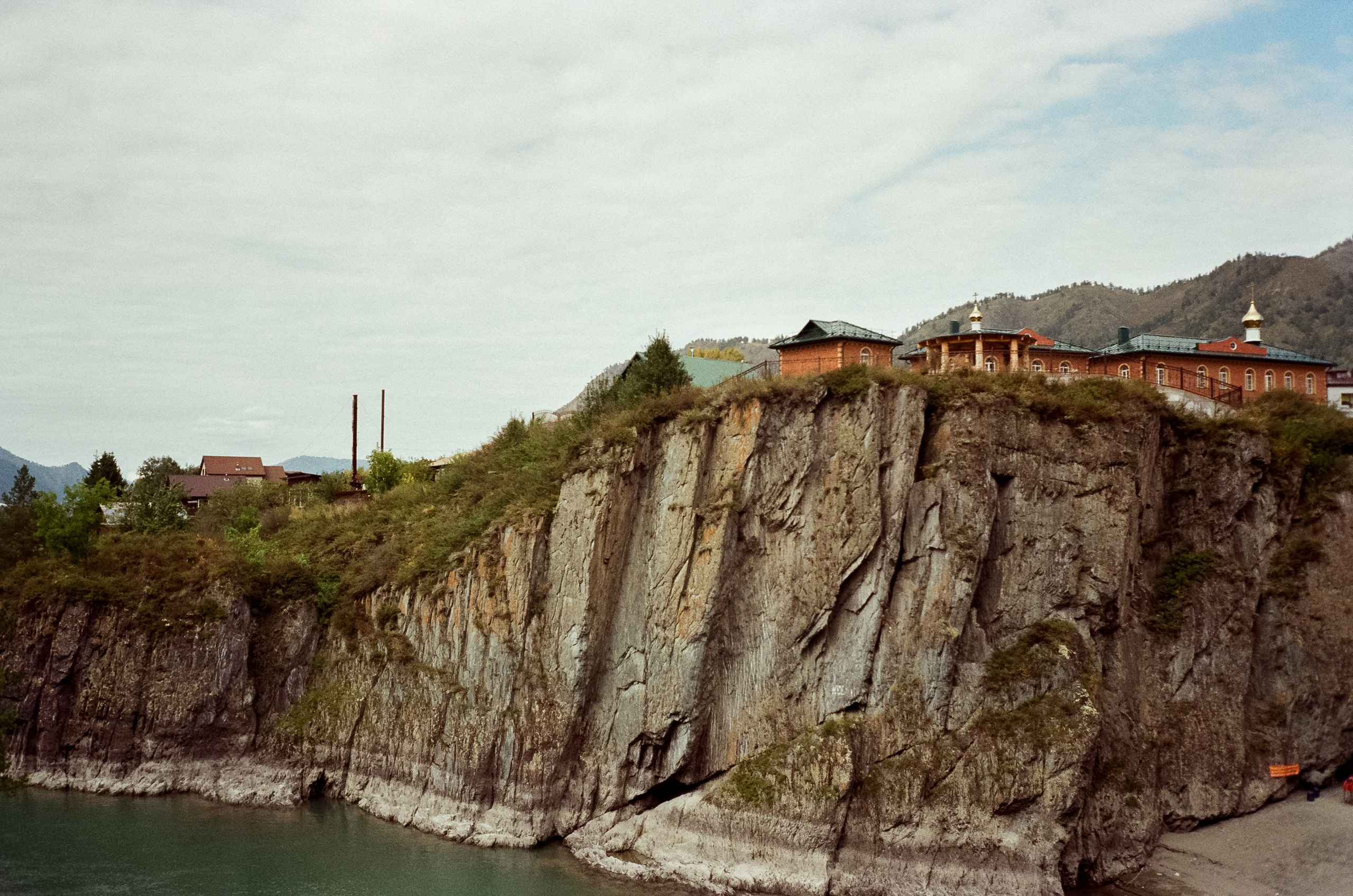 Голубая Катунь и осенний Патмос. Фотограф-документалист Мария Осокина