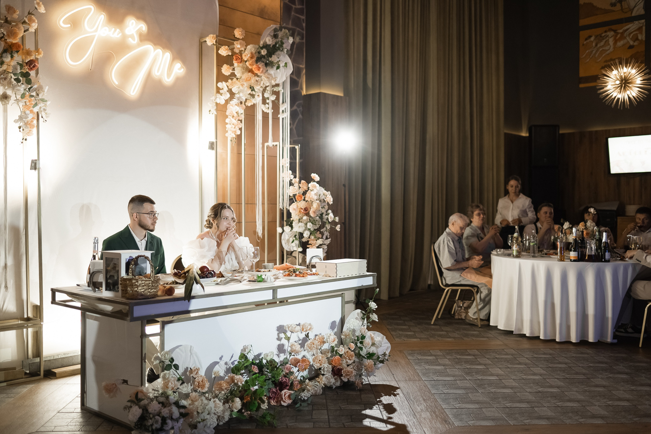 Свадебное торжество в ресторане «За Поводом». Ярослава Ерина — свадебный фотограф в Москве