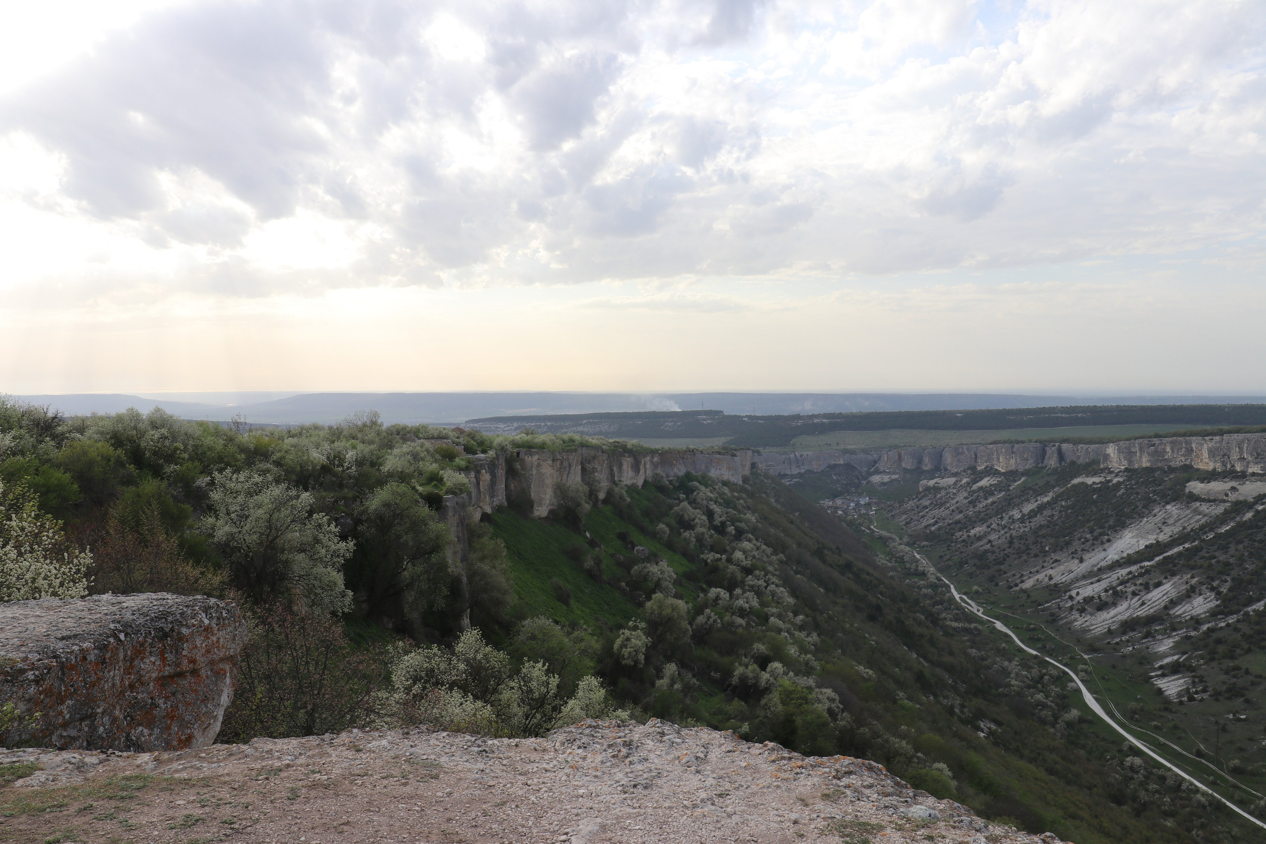 Крым. ЮБК (Бахчисарай, Кастрополь, Таракташская тропа). Май 2021. Путешественник-фотограф из Санкт-Петербурга Татьяна Свистулина