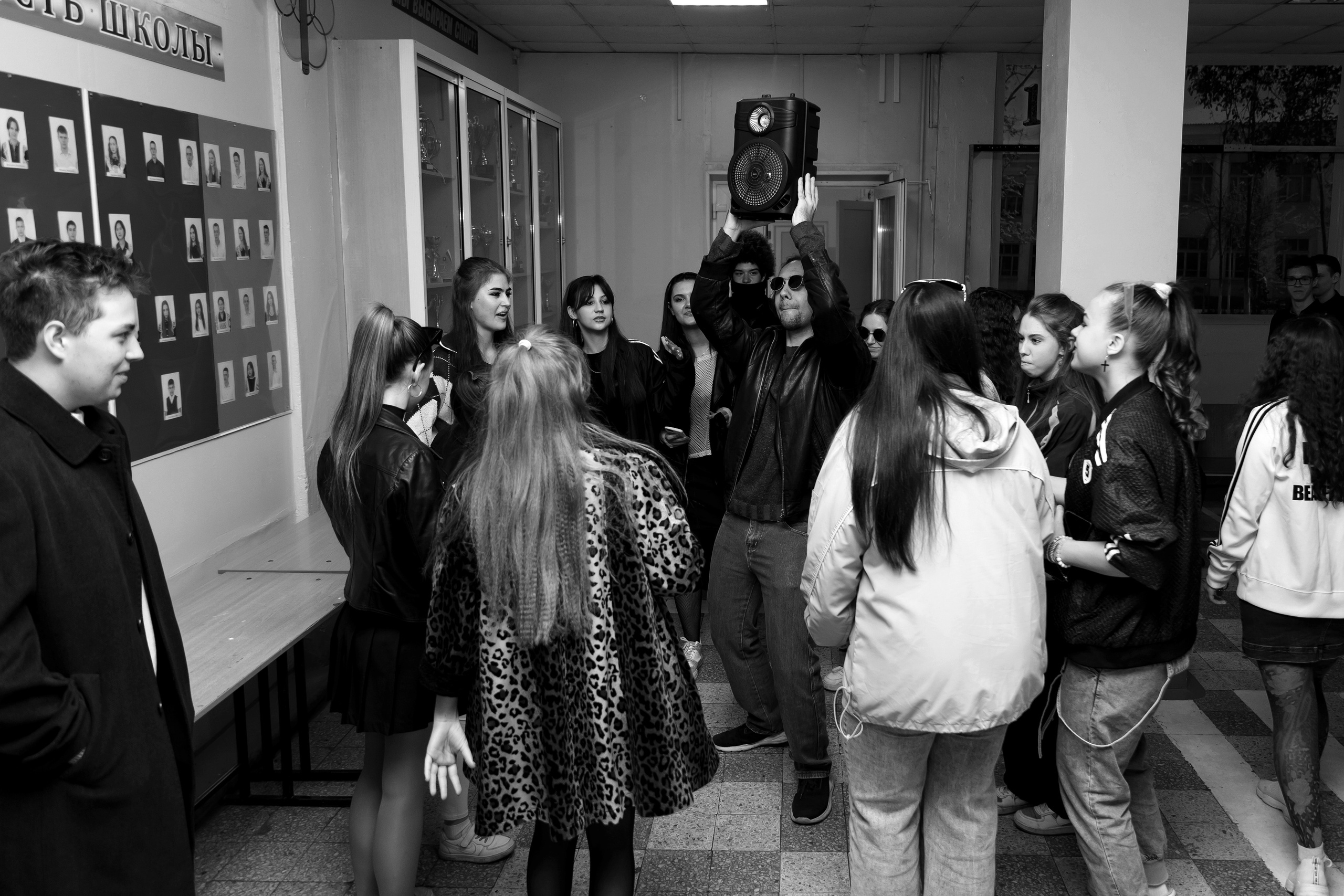 11 класс день не послушания в школе. Фотограф Любовь Корниенко, Примоский край