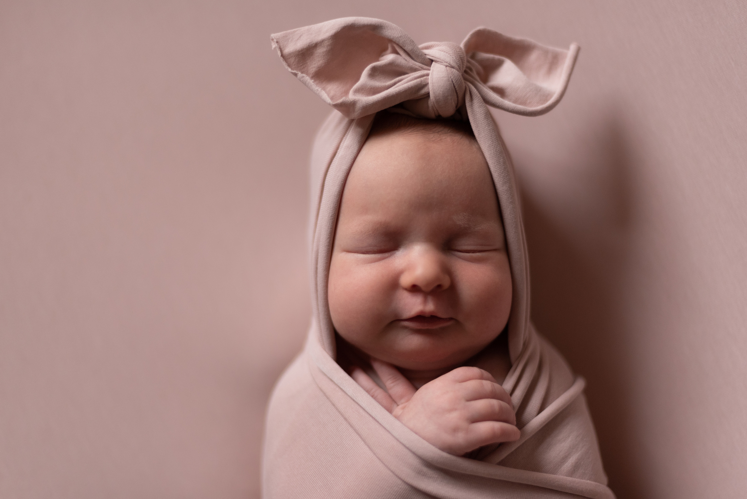 ✨. Профессиональный фотограф новорожденных Тверь