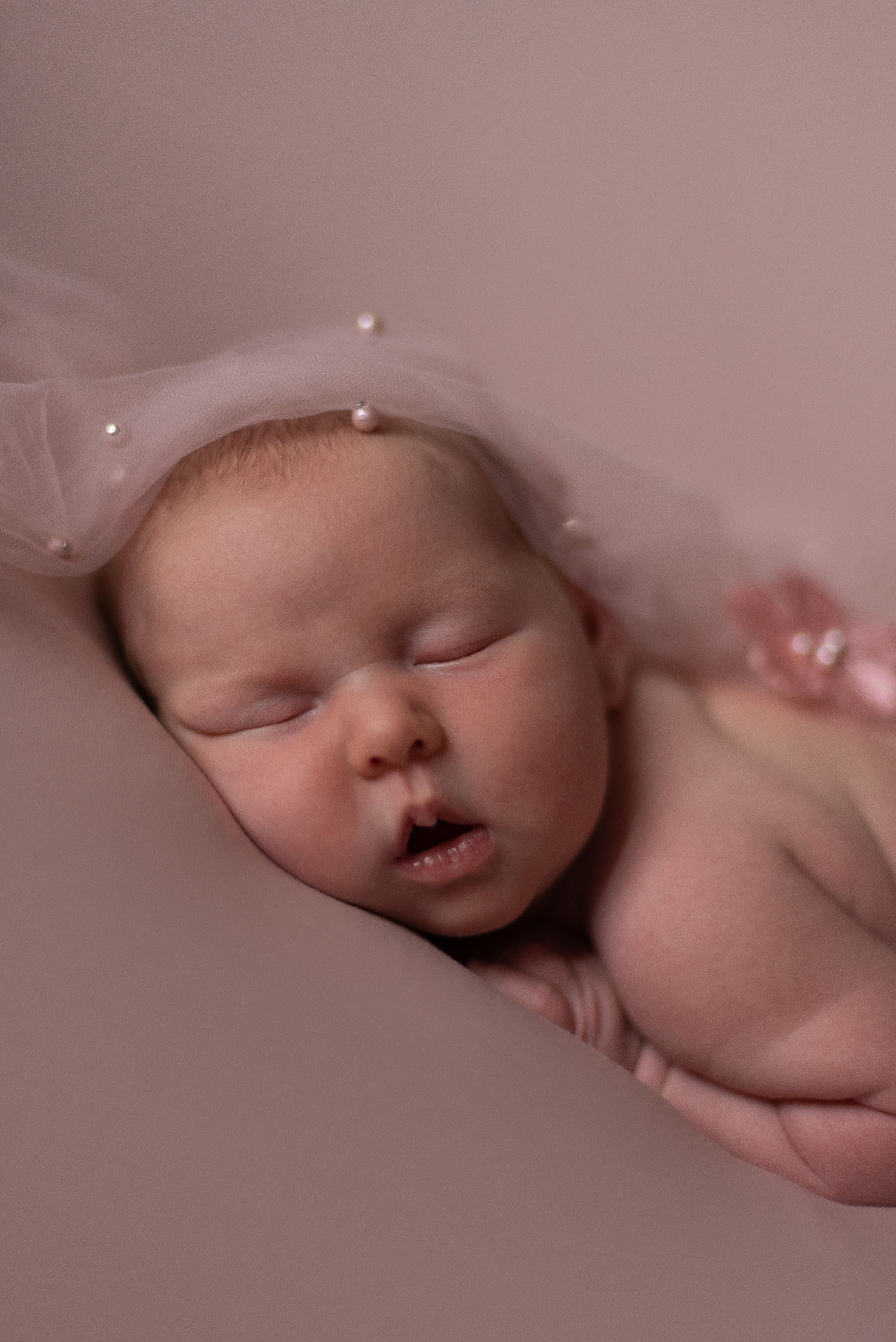 ✨. Профессиональный фотограф новорожденных Тверь