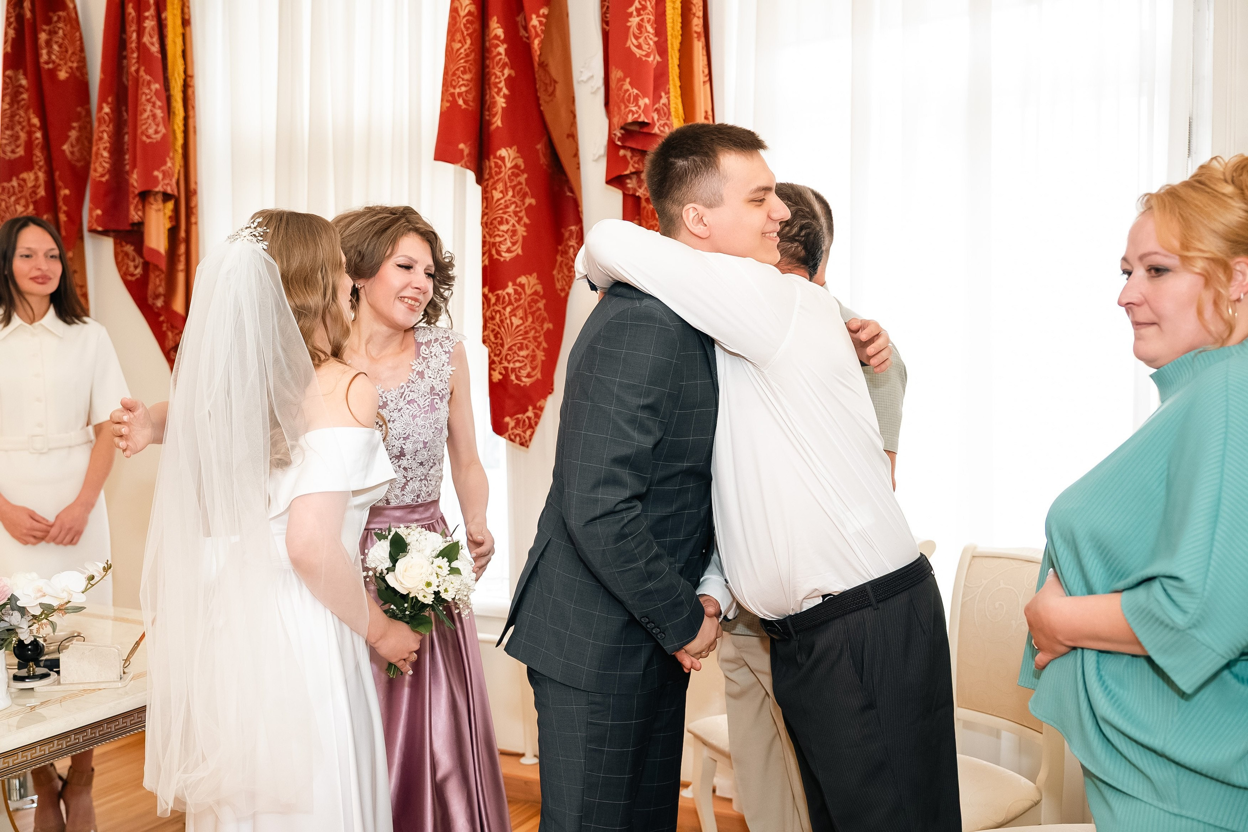 Михаил и Ольга. Фотограф и видеограф Олег Игнатов | Свадьбы, Love Story, реклама и корпоративы — Красноярск