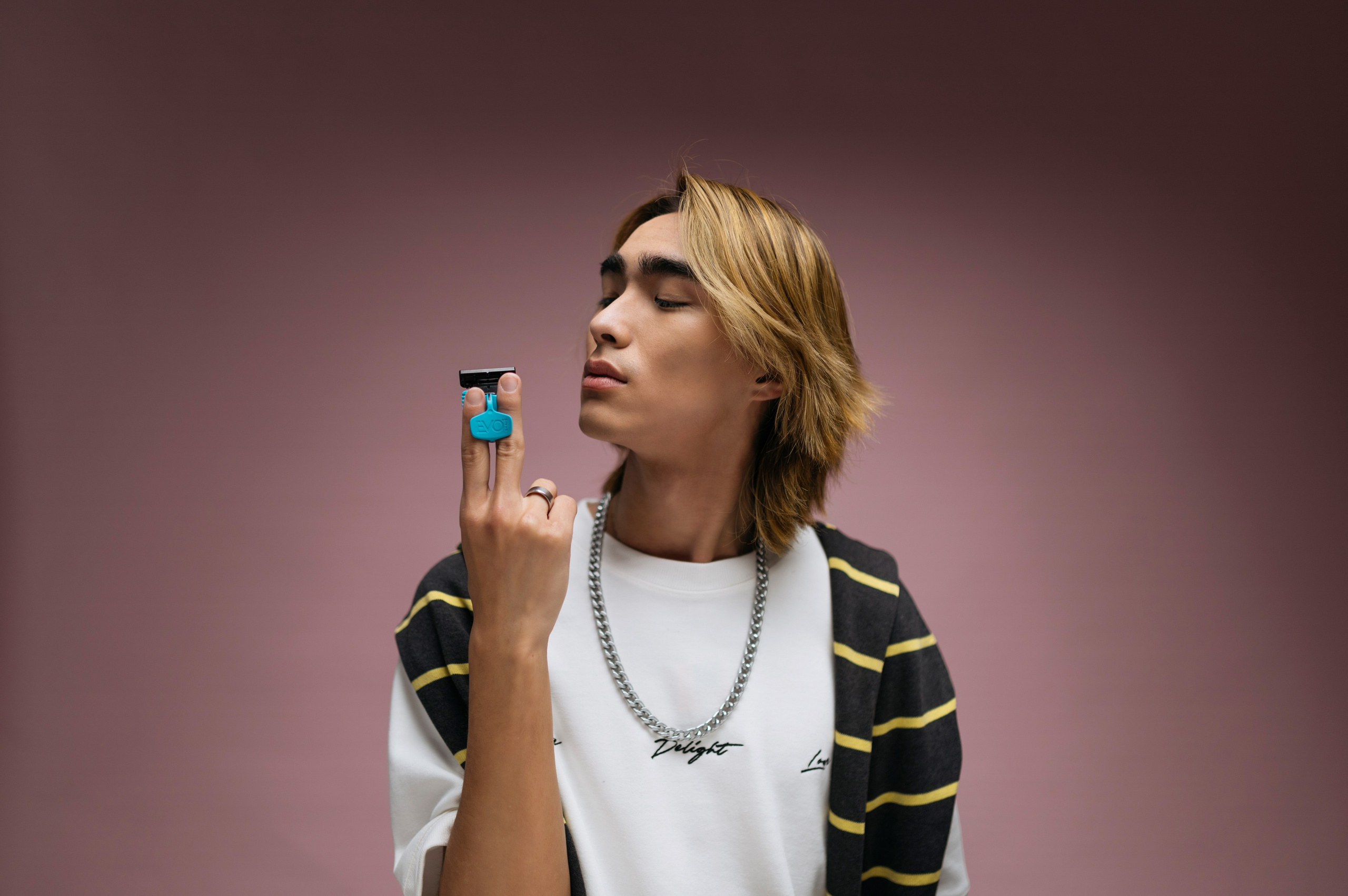 EvoShave. Коммерческий фотограф в Алматы